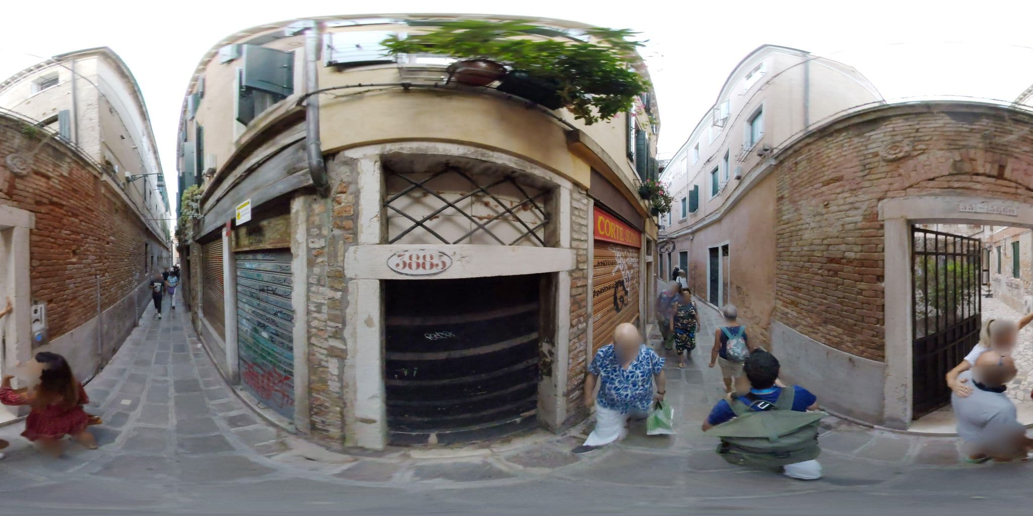 Street view near Cà Valeri, Venice — © mapconcierge (CC BY-SA · Mapillary)