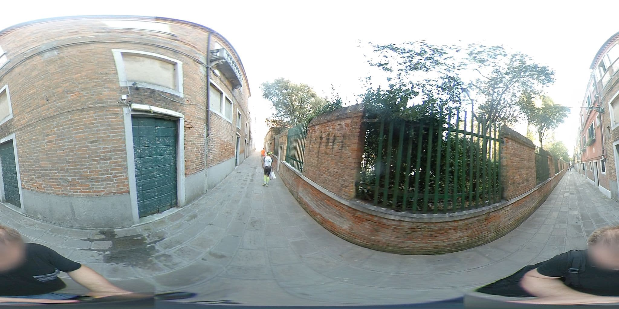 Street view near Tiepolo's Apartment, Venice — © klimakas (CC BY-SA · Mapillary)