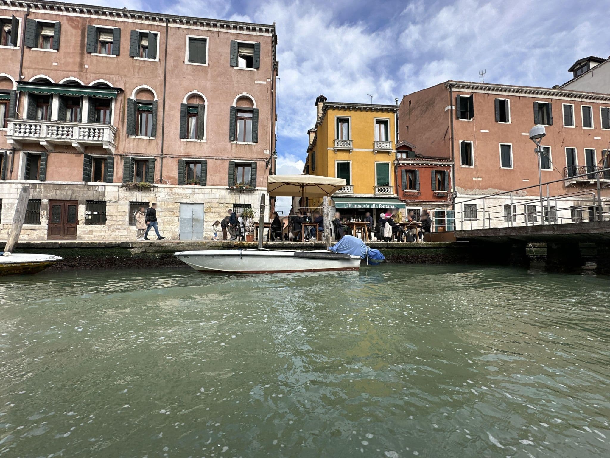 Street view near B&B Le Guglie, Venice — © quickness805 (CC BY-SA · Mapillary)