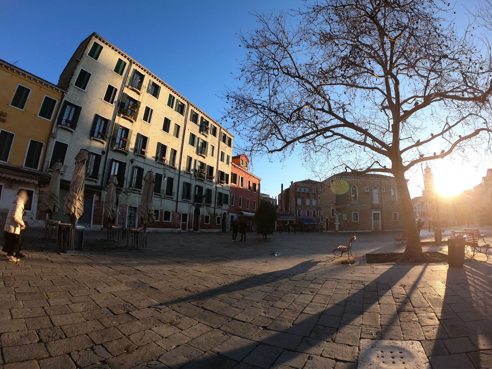 Street view near Antico Capon, Venice — © asturksever (CC BY-SA · Mapillary)