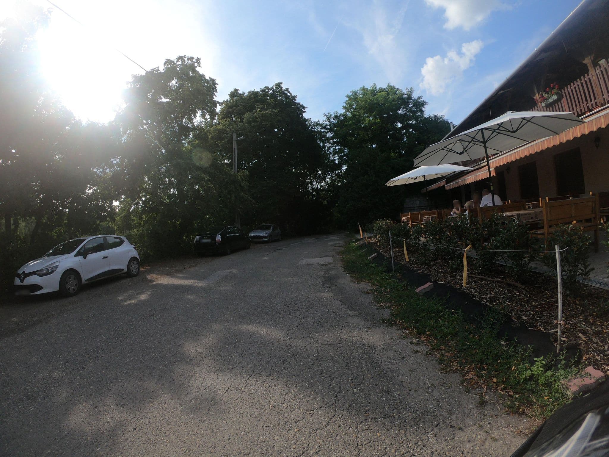 Street view near Kőrózsa Panzió, Šahy — © balazskozak (CC BY-SA · Mapillary)