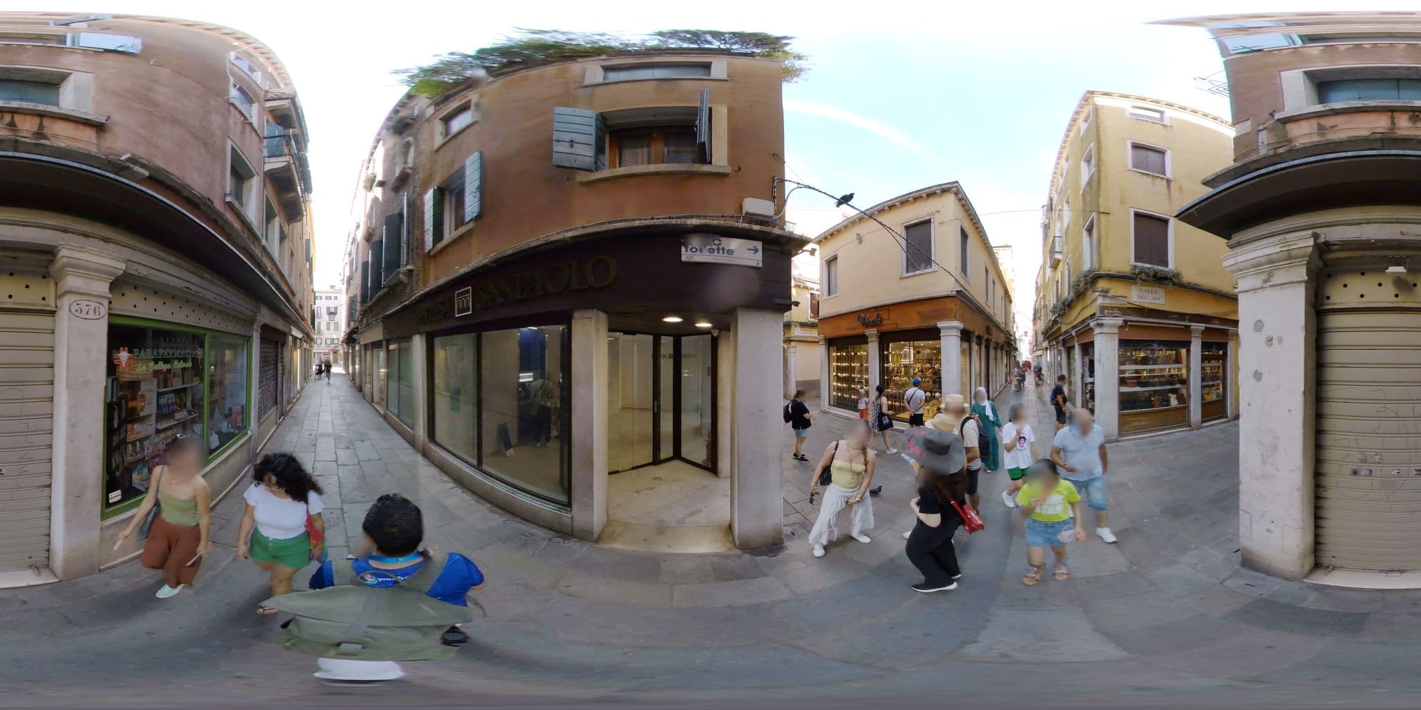 Street view near Al Ponte Rialto apartment, Venice — © mapconcierge (CC BY-SA · Mapillary)