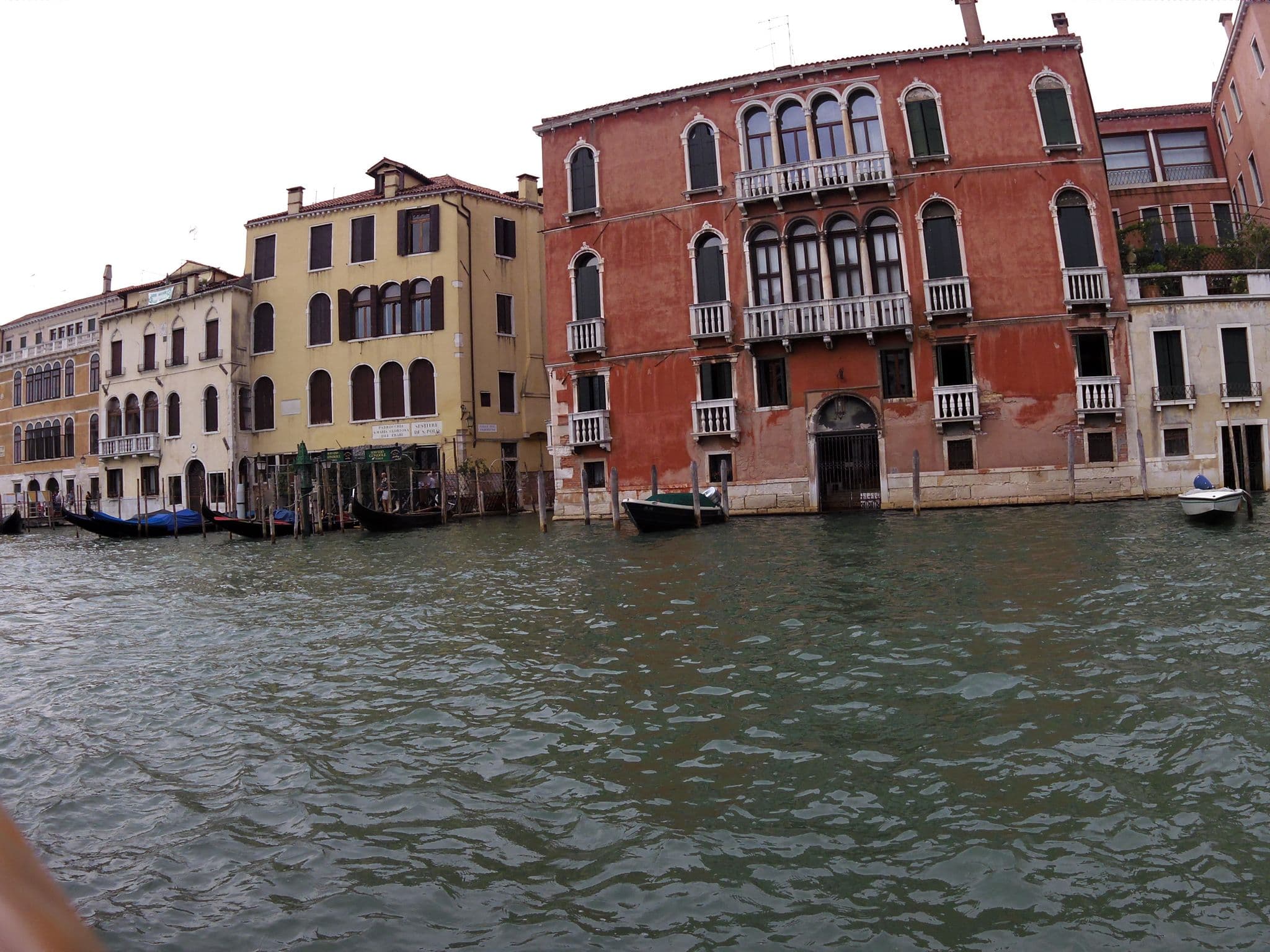 Street view near RABOSO Grand 9-windows, Venice — © czmrtn (CC BY-SA · Mapillary)