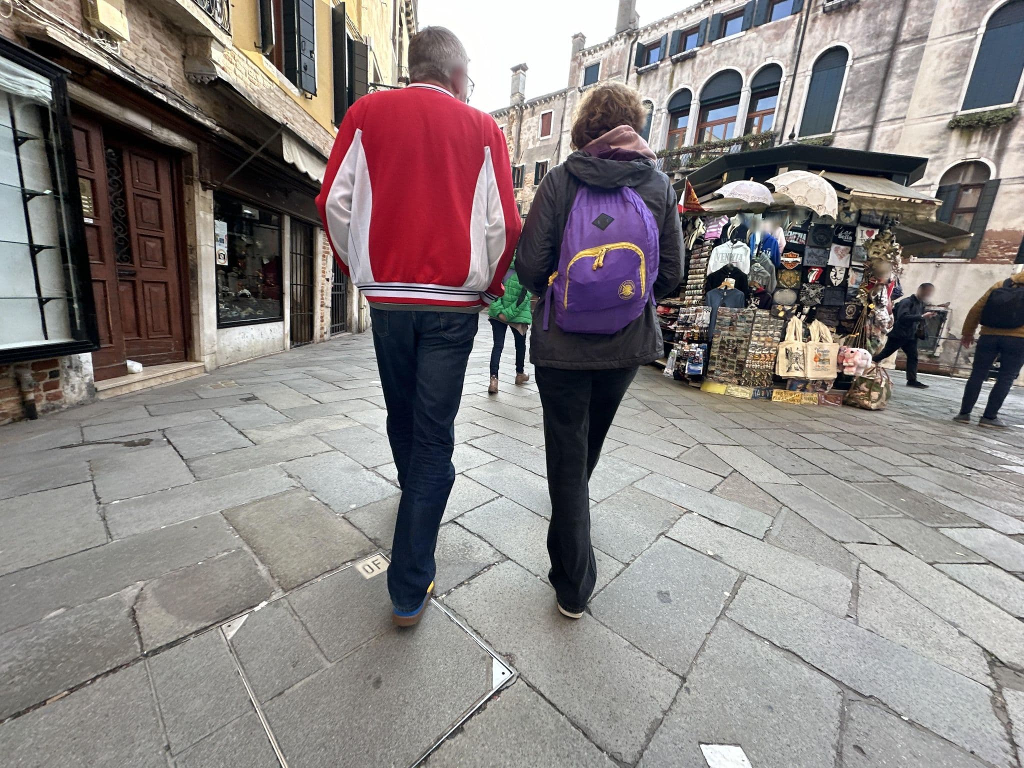 Street view near Venice Fish Hostel, Venice — © quickness805 (CC BY-SA · Mapillary)