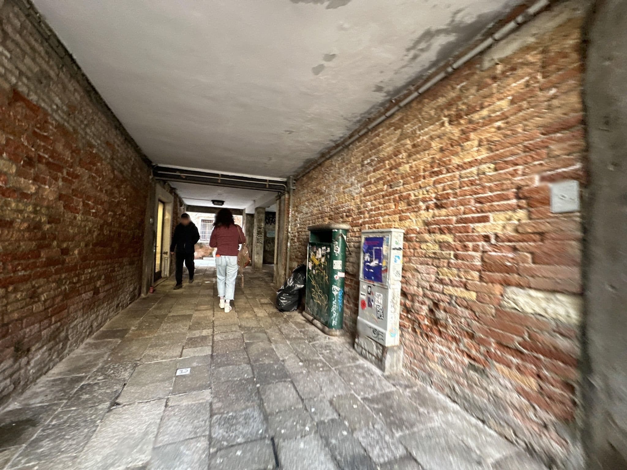 Street view near Trecanali, Venice — © quickness805 (CC BY-SA · Mapillary)