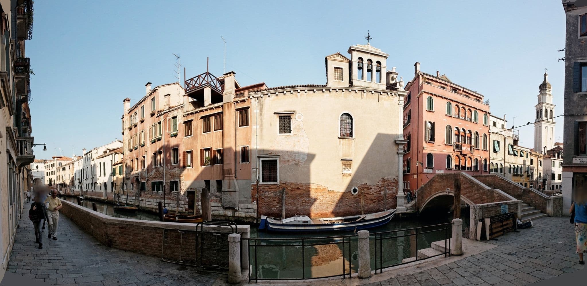 Street view near B&B Ca'Isidoro, Venice — © txllxt (CC BY-SA · Mapillary)