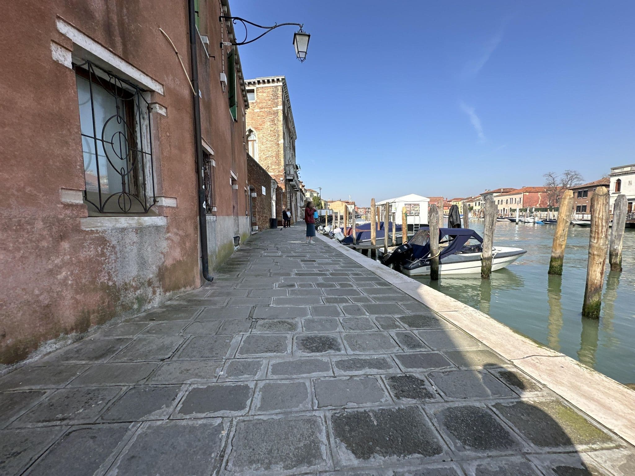 Street view near Ca Mazzega, Murano — © quickness805 (CC BY-SA · Mapillary)