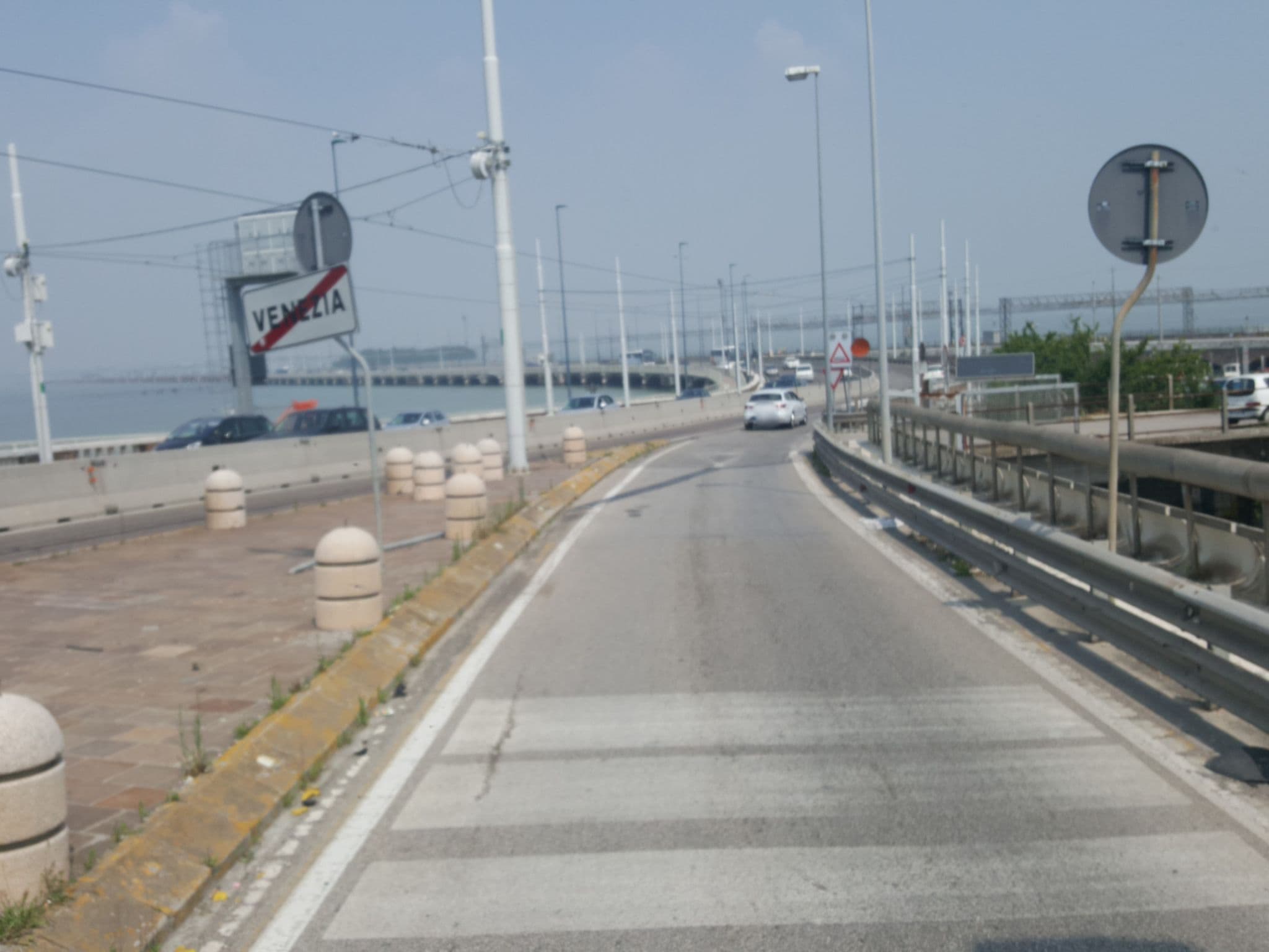 Street view near Venice, Venice — © klimakas (CC BY-SA · Mapillary)