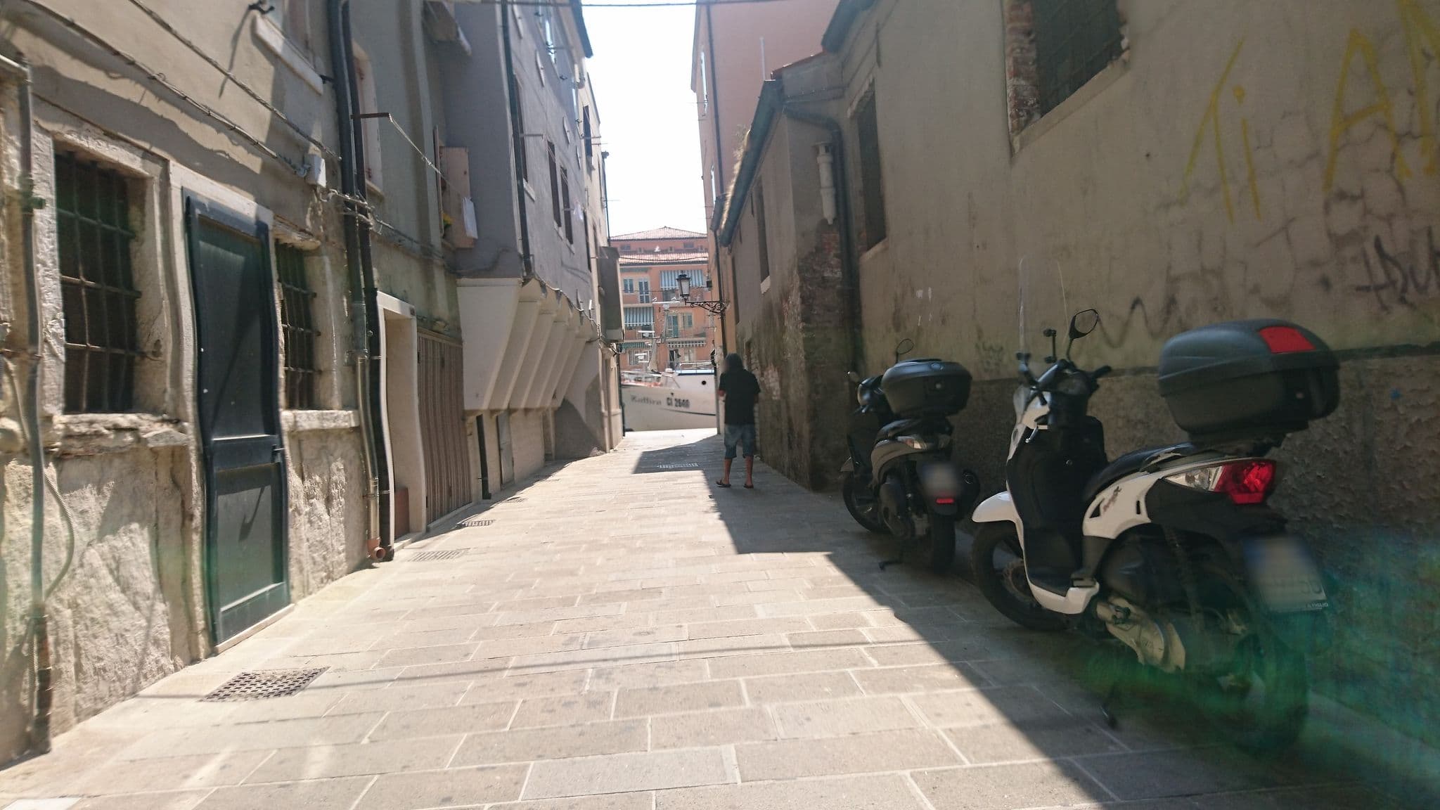 Street view near Soggiorno Acqua Rio di Cappon Aldo, Chioggia — © voschix (CC BY-SA · Mapillary)