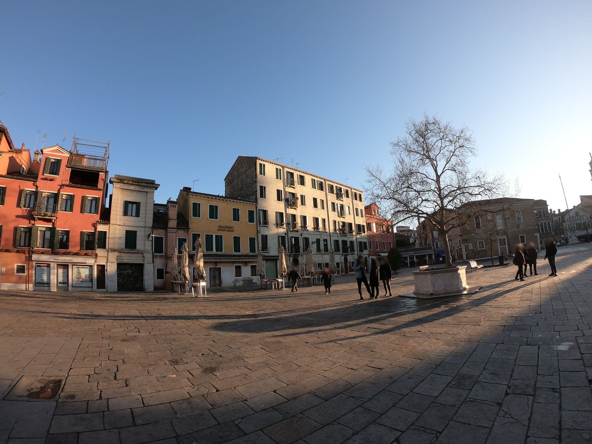 Street view near Backpackers Hostel, Venice — © asturksever (CC BY-SA · Mapillary)