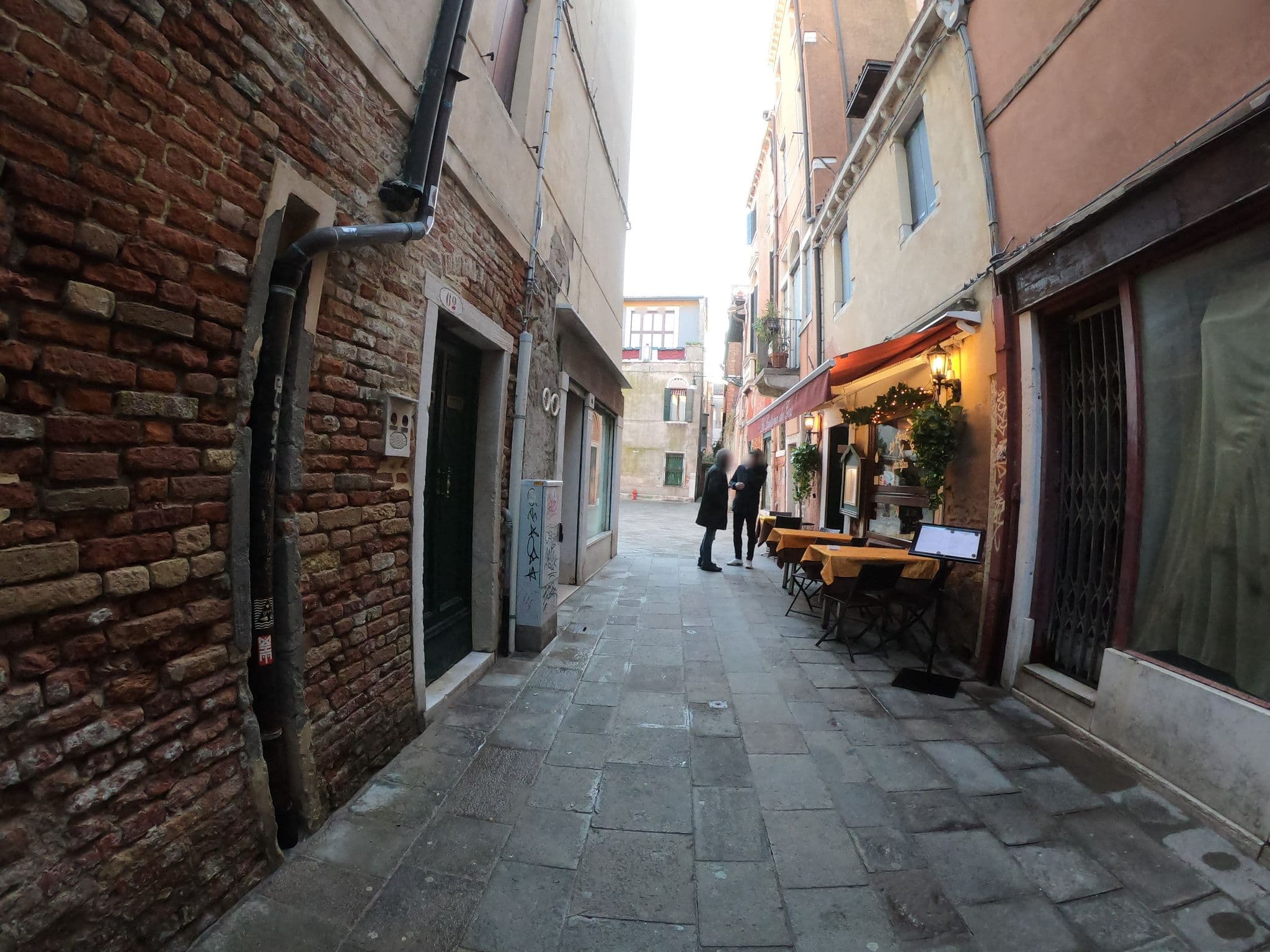 Street view near Corte dei Santi, Venice — © asturksever (CC BY-SA · Mapillary)
