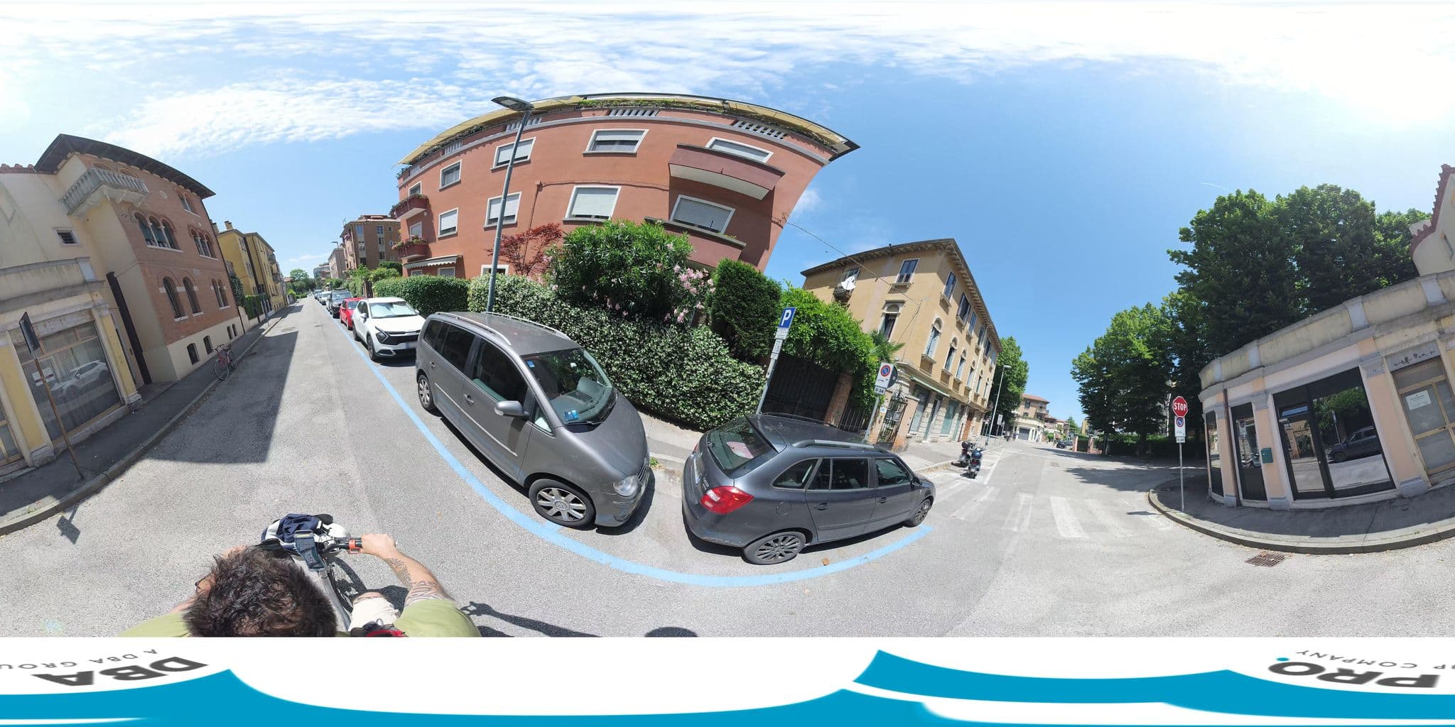 Street view near Ca Paola Lido di Venezia, Lido — © federicodebetto (CC BY-SA · Mapillary)