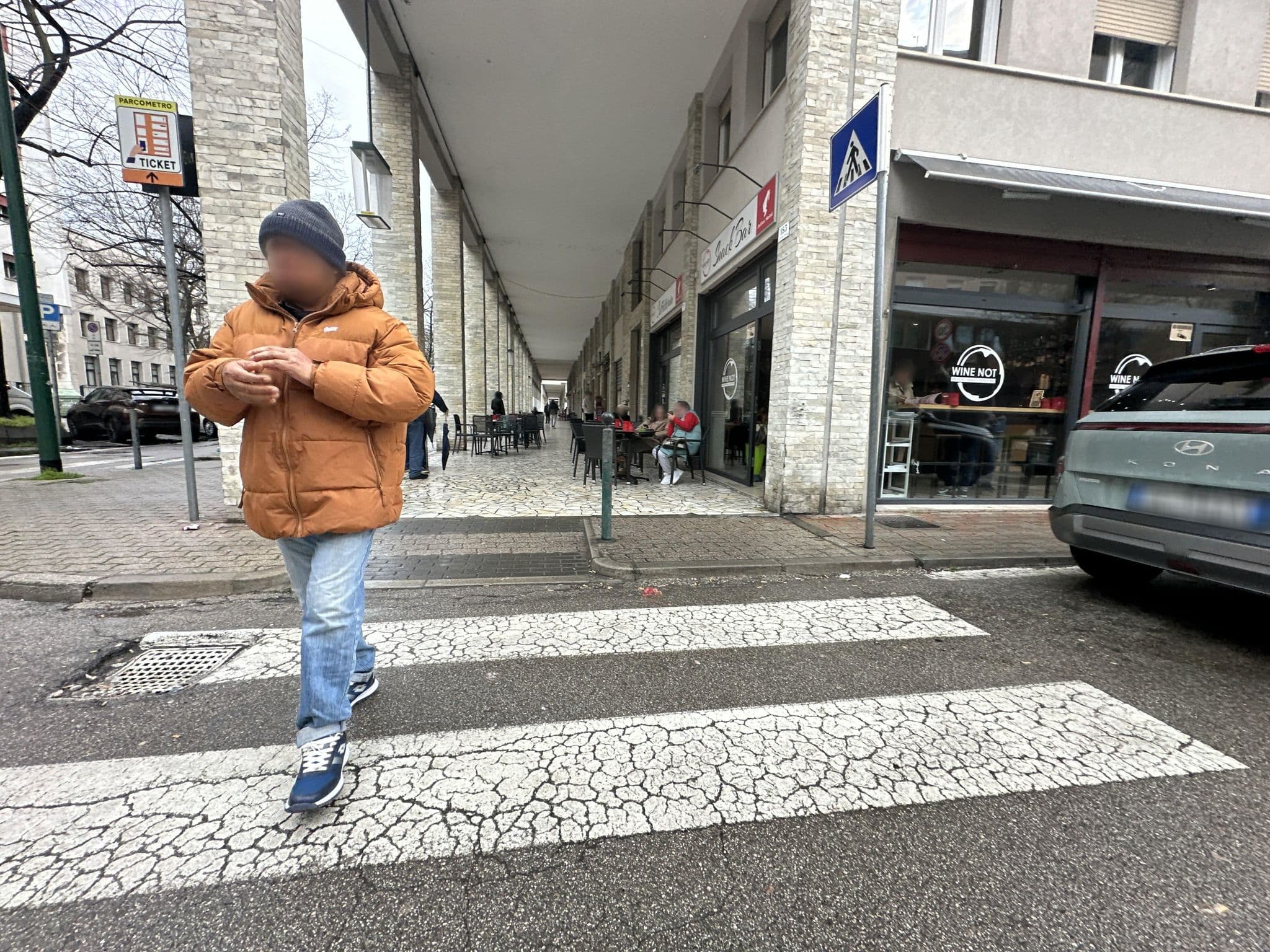 Street view near Il Giramondo, Mestre — © quickness805 (CC BY-SA · Mapillary)