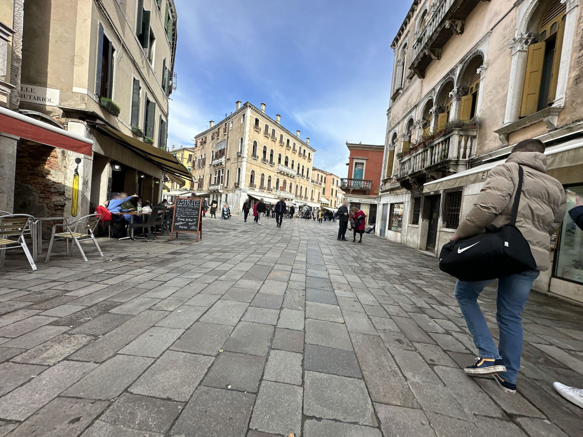 Street view near Finvettore SRL, Venice — © quickness805 (CC BY-SA · Mapillary)