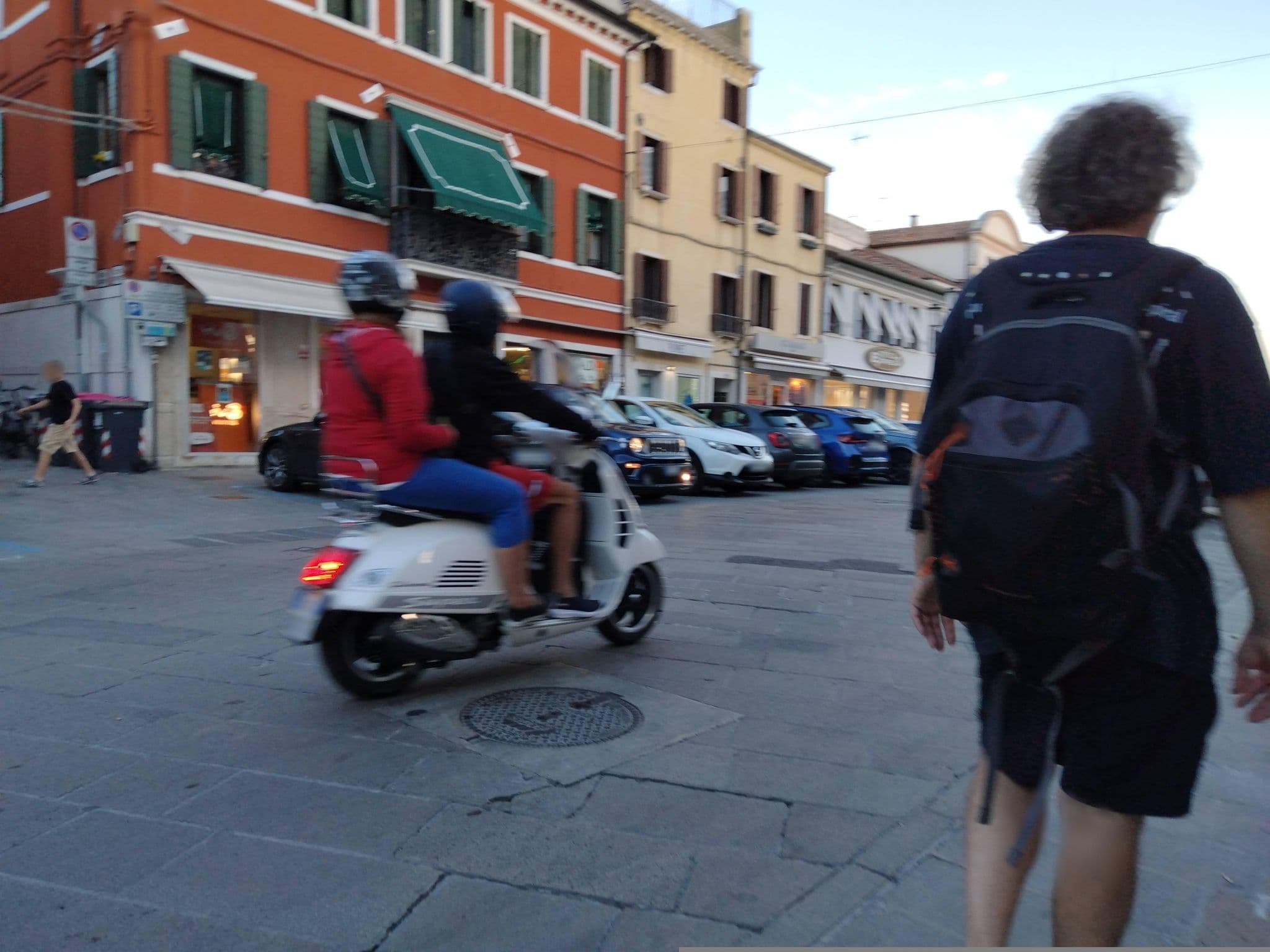 Street view near Casa di Carlo Goldoni, Chioggia — © mircozorzo (CC BY-SA · Mapillary)