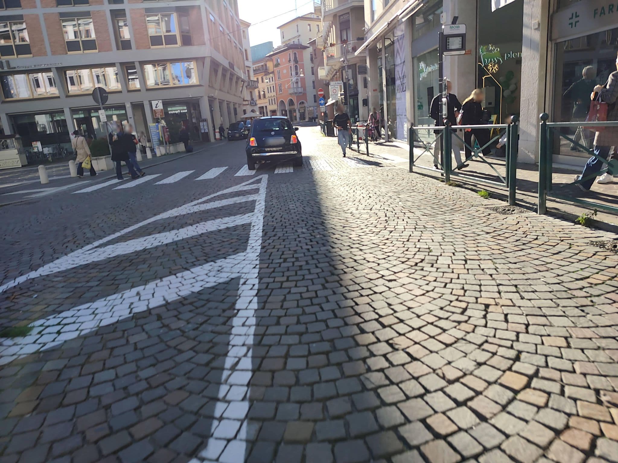 Street view near Brefin Group SRL, Treviso — © Duro (CC BY-SA · Mapillary)