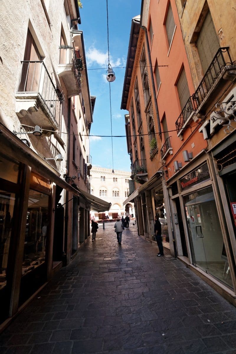 Street view near B&B Barberia, Treviso — © txllxt (CC BY-SA · Mapillary)