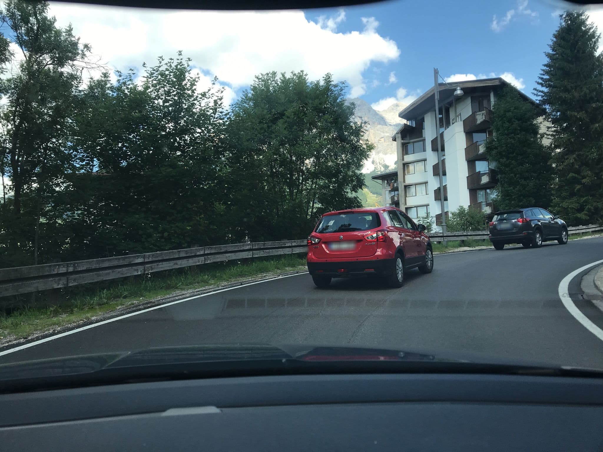 Street view near Villa Franchetti - Stayincortina, Cortina d'Ampezzo — © atze777 (CC BY-SA · Mapillary)