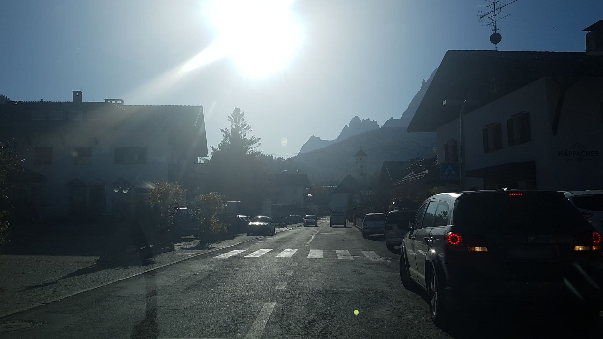 Street view near Hotel Garnì Europa, San Candido — © igorzo (CC BY-SA · Mapillary)