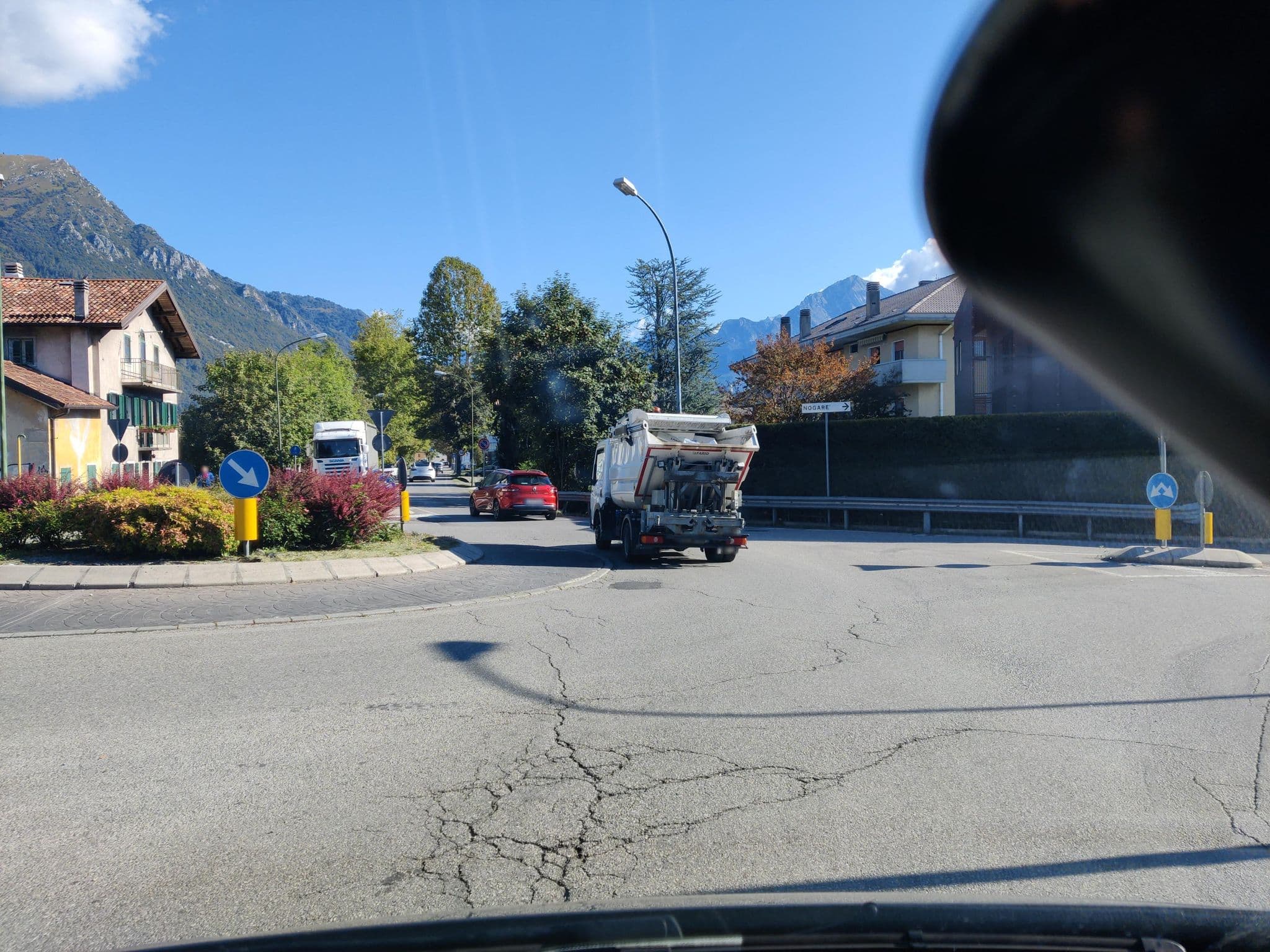 Street view near Casa Allori, Belluno — © kopra (CC BY-SA · Mapillary)