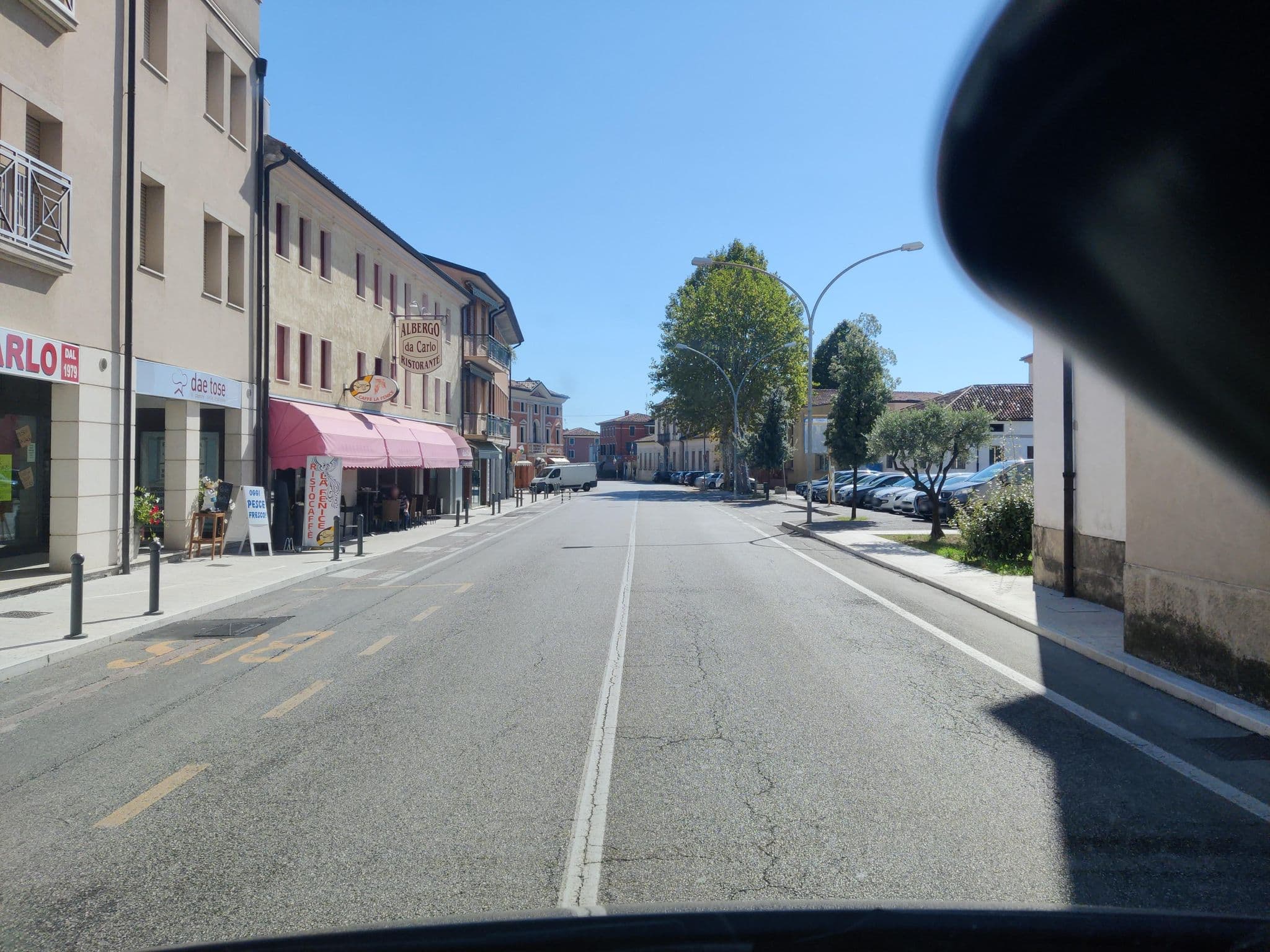Street view near Hotel Sanson, Scomigo — © kopra (CC BY-SA · Mapillary)