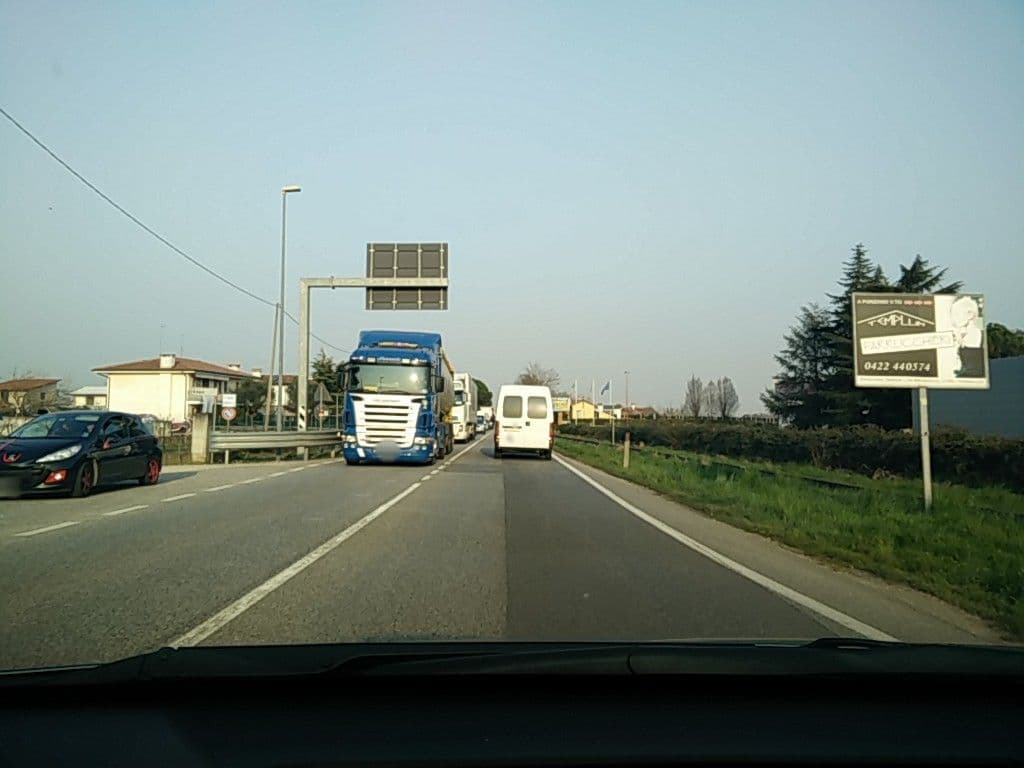 Street view near Edizione Alberghi SRL, Ponzano — © bellazambo (CC BY-SA · Mapillary)