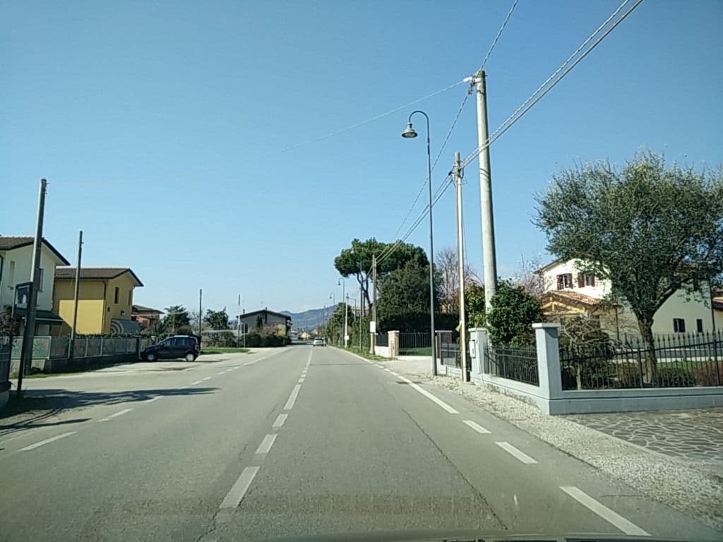 Street view near Bed and breakfast Villa Novella, Ciano — © bellazambo (CC BY-SA · Mapillary)