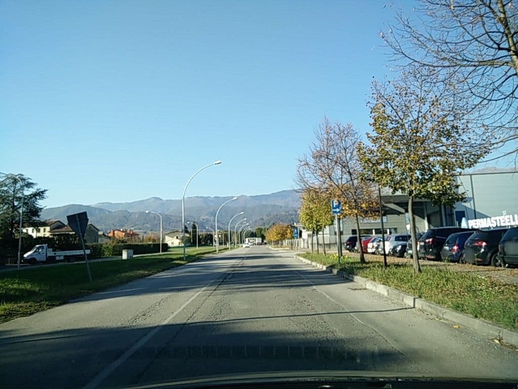 Street view near Le Colline, Carpesica — © bellazambo (CC BY-SA · Mapillary)
