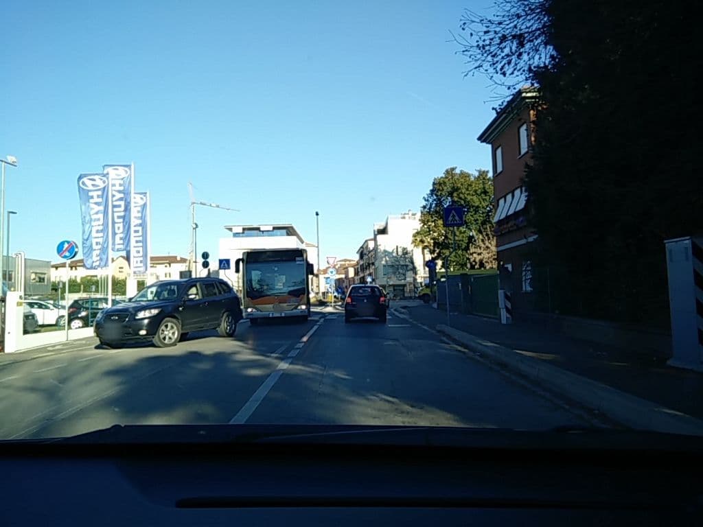 Street view near Hotel Grancasa di Bragato L. & Casagrande P. SNC, Oderzo — © bellazambo (CC BY-SA · Mapillary)