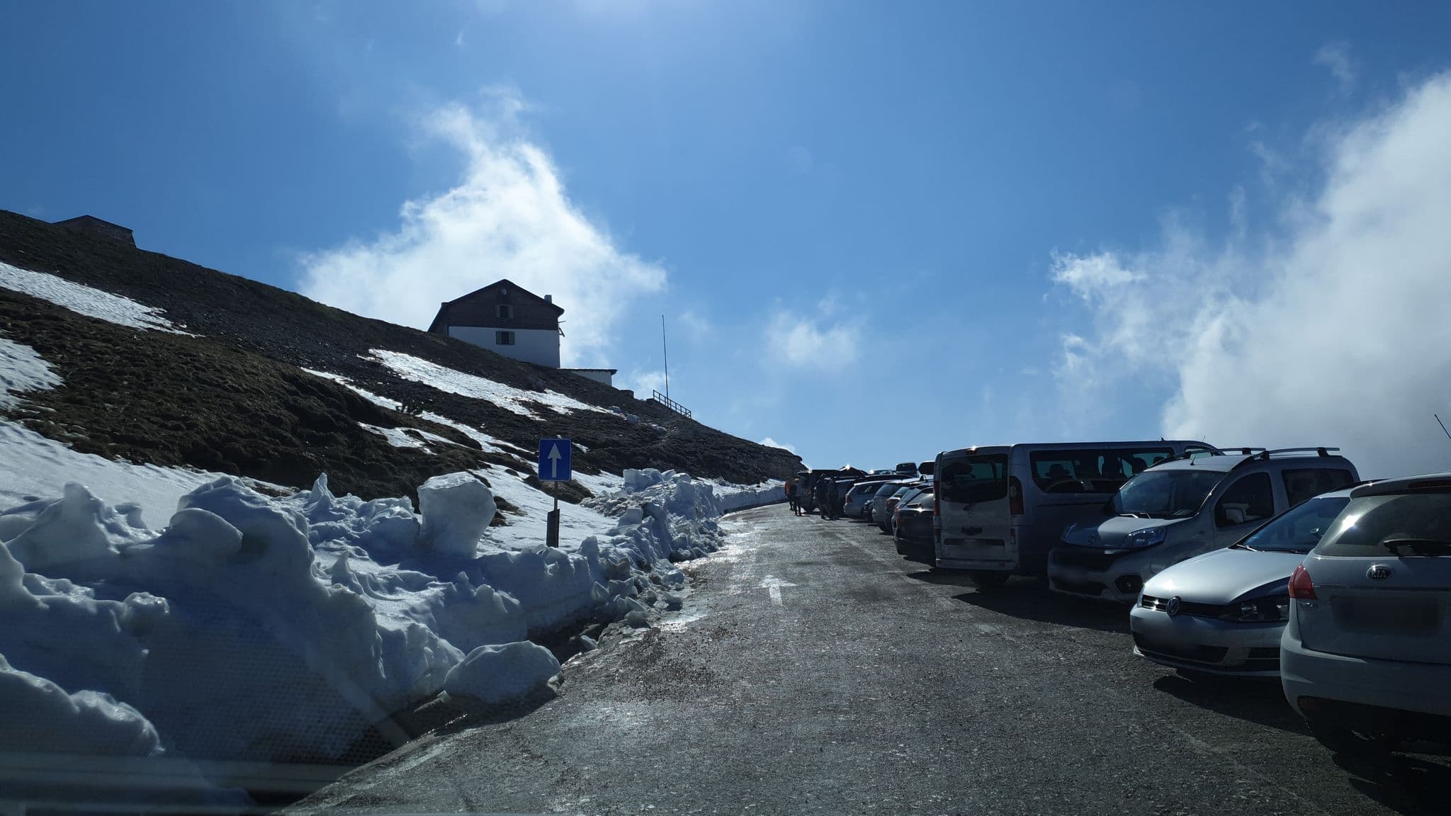 Street view near Rifugio Locatelli, Auronzo — © jopparn (CC BY-SA · Mapillary)