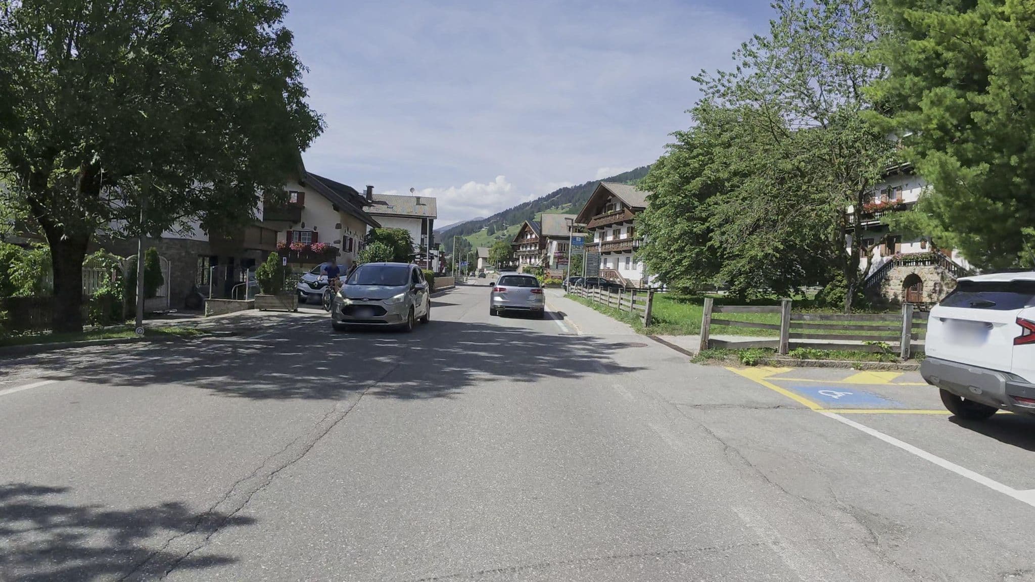 Street view near Hotel Holzer, San Candido — © Guzzi_Franze (CC BY-SA · Mapillary)