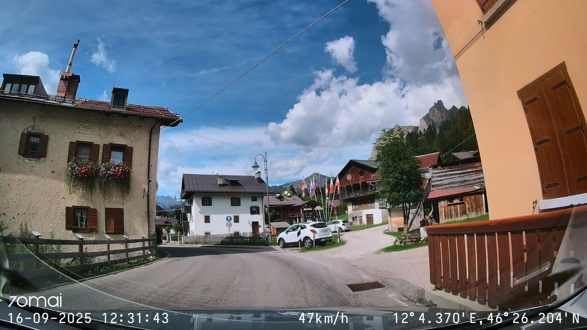 Street view near Dolomites Holidays, Livinallongo del Col di Lana — © doriel (CC BY-SA · Mapillary)