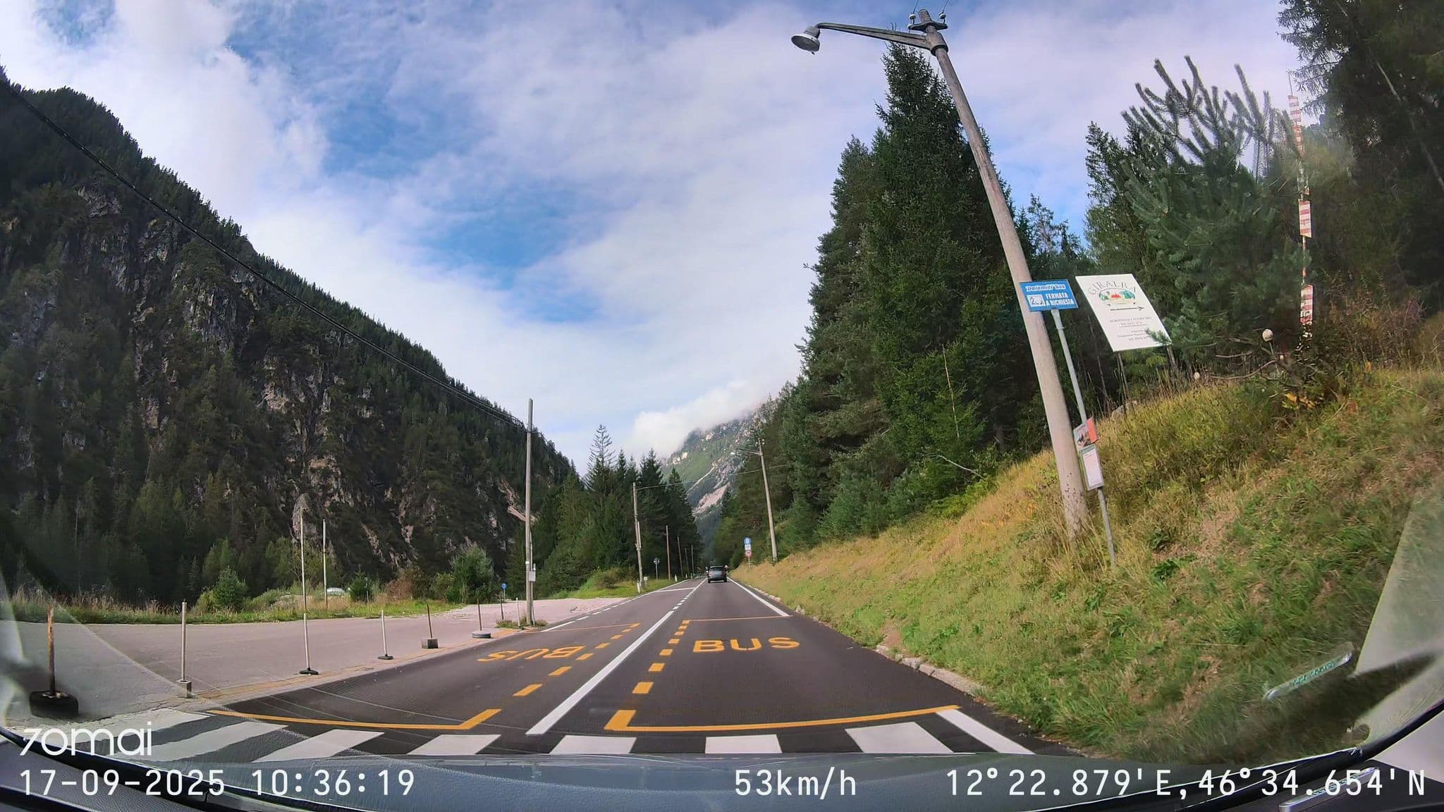 Street view near Casa Per Ferie Cima Cesta Cits, Auronzo — © doriel (CC BY-SA · Mapillary)