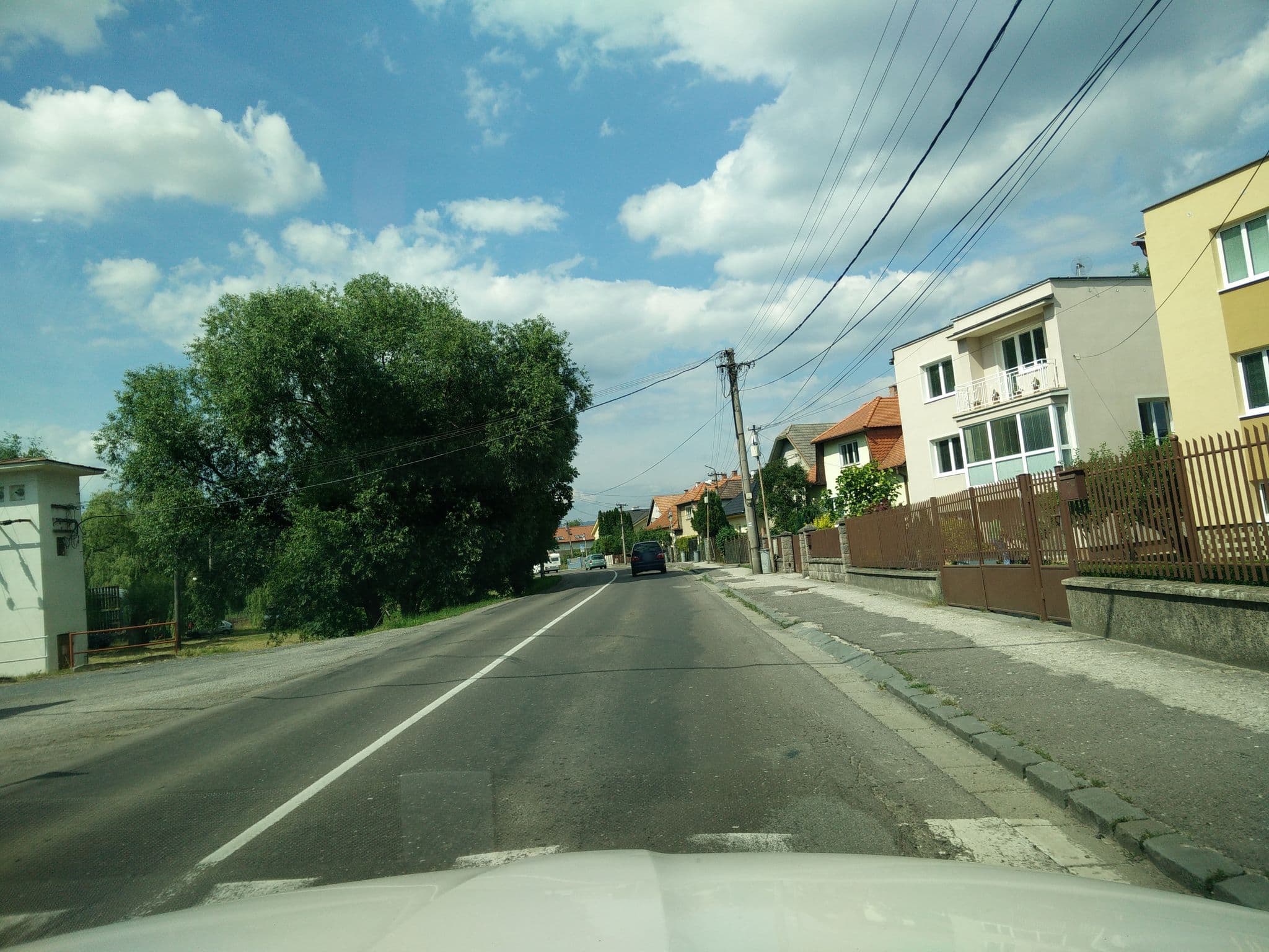 Street view near Rudolf, Nedožery-Brezany — © kayle (CC BY-SA · Mapillary)
