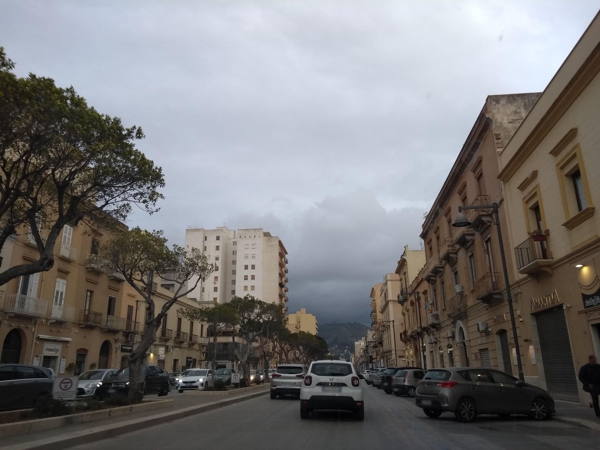 Street view near Appartamenti Via Fardella, Trapani — © thetornado76 (CC BY-SA · Mapillary)