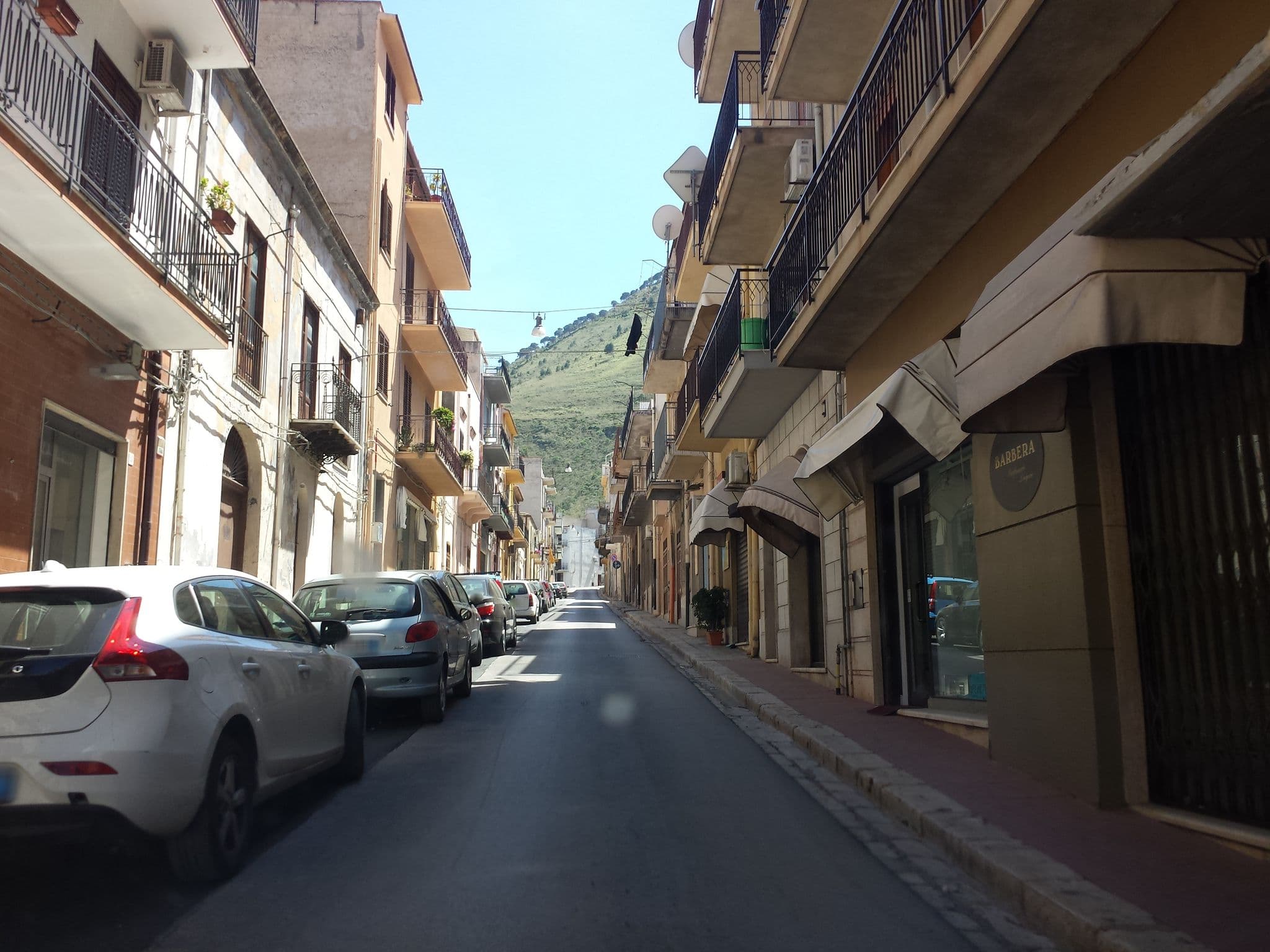 Street view near Home Barbera, Castellammare del Golfo — © aborruso (CC BY-SA · Mapillary)