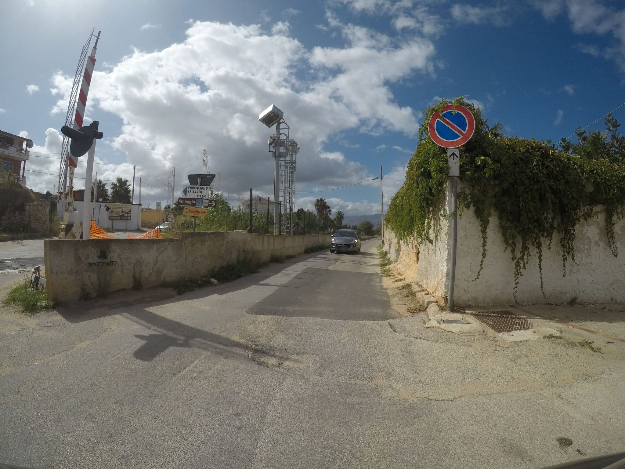 Street view near Apartment Mare Trappeto, Trappeto — © chrisbeddow (CC BY-SA · Mapillary)