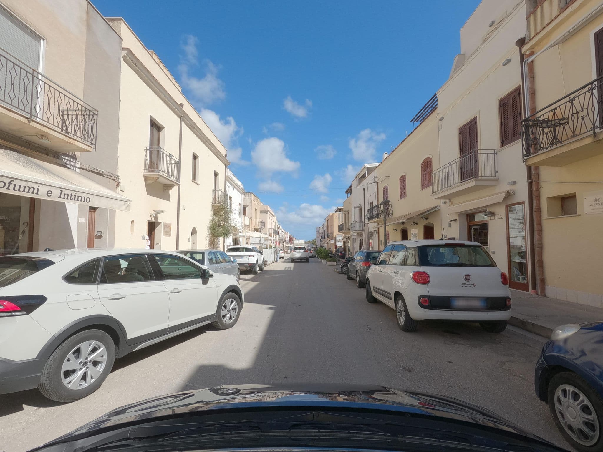 Street view near Zefiro Rooms, San Vito Lo Capo — © ESTmapper1001 (CC BY-SA · Mapillary)