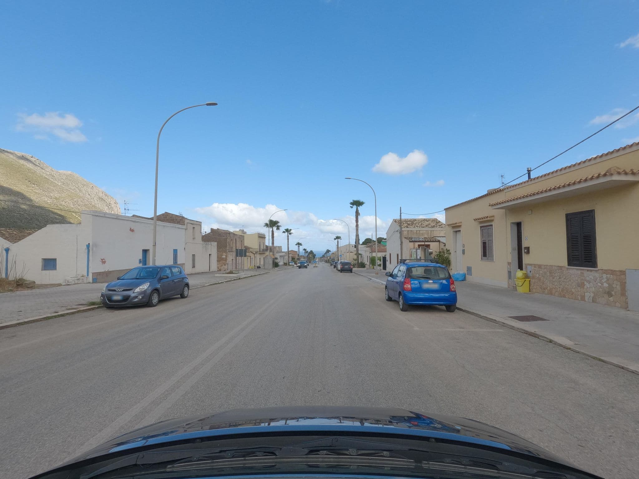 Street view near Cascina degli Ulivi, Castelluzzo — © ESTmapper1001 (CC BY-SA · Mapillary)