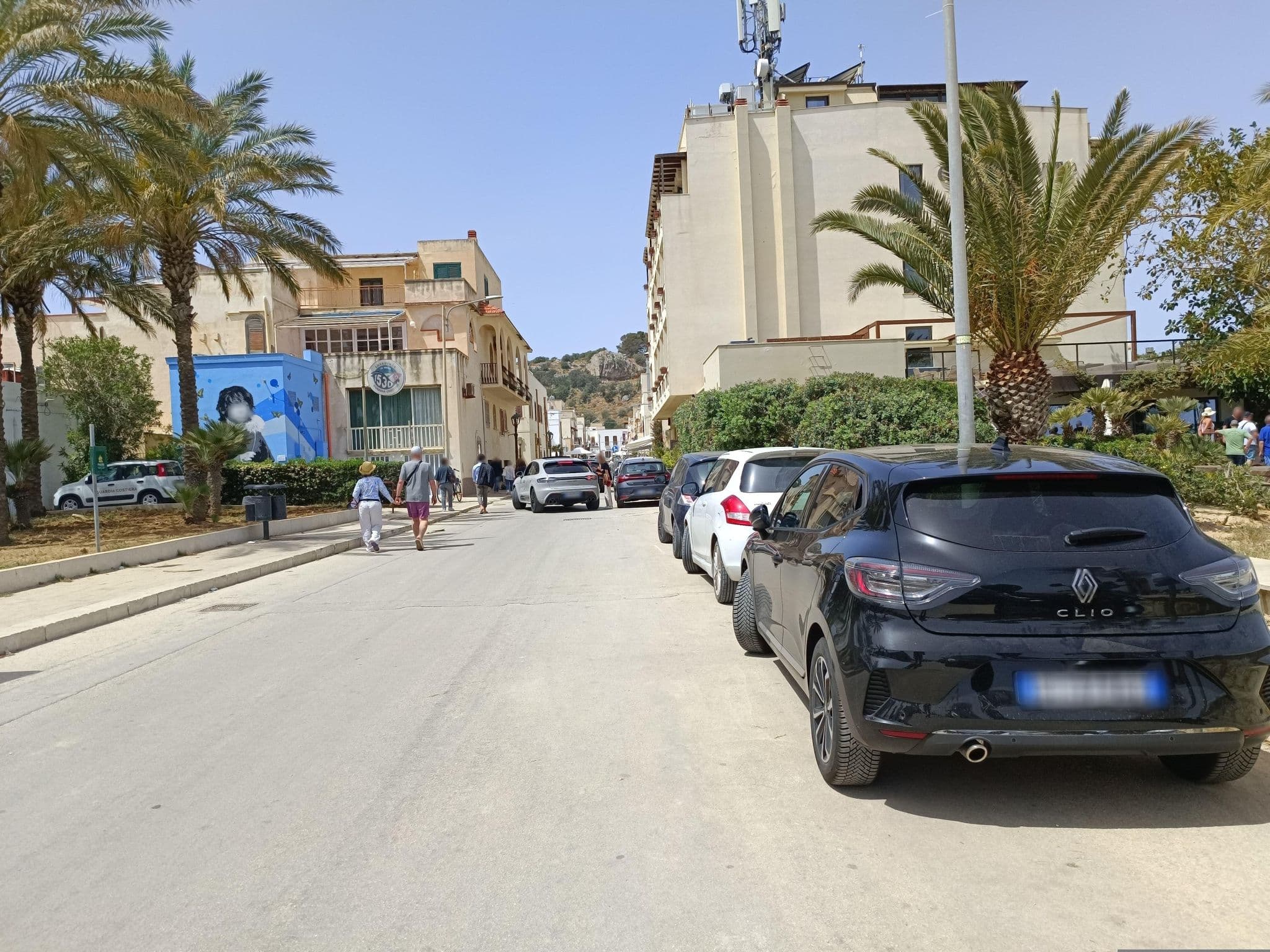 Street view near Residence Le Palme, San Vito Lo Capo — © ESTmapper1001 (CC BY-SA · Mapillary)