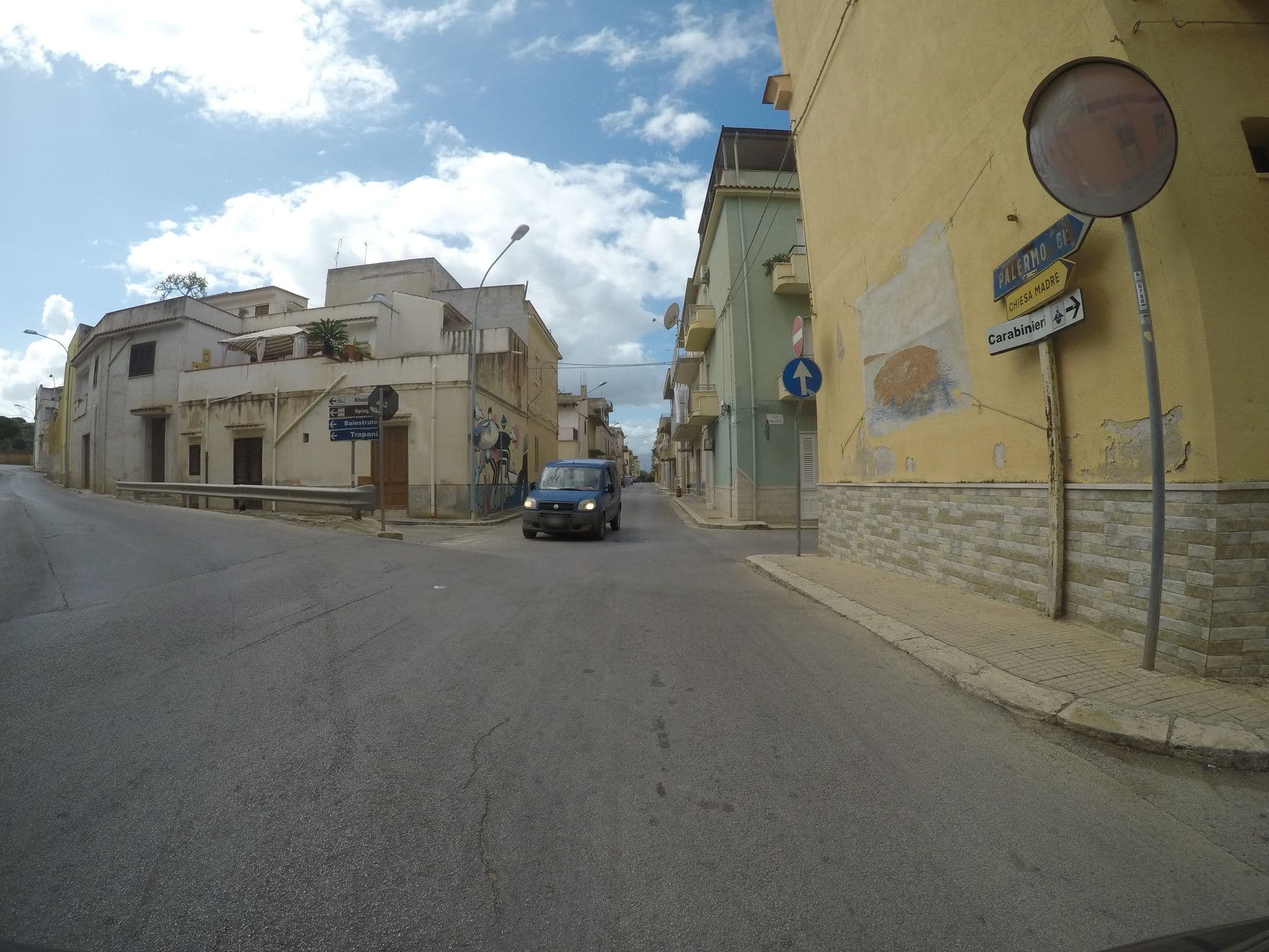 Street view near Casa vacanze Biondo, Trappeto — © chrisbeddow (CC BY-SA · Mapillary)