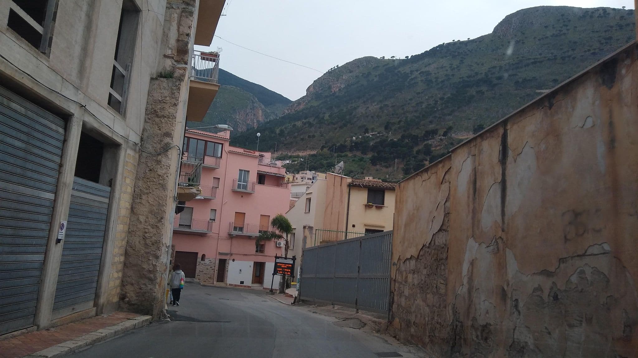 Street view near Casa Trio, Castellammare del Golfo — © thetornado76 (CC BY-SA · Mapillary)