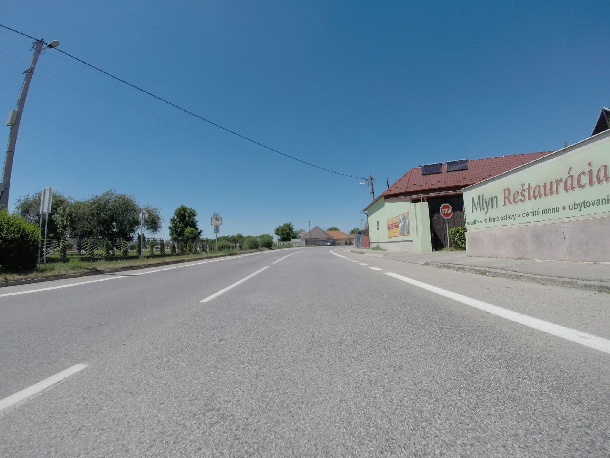 Street view near Mlyn, Dolná Streda — © kayle (CC BY-SA · Mapillary)