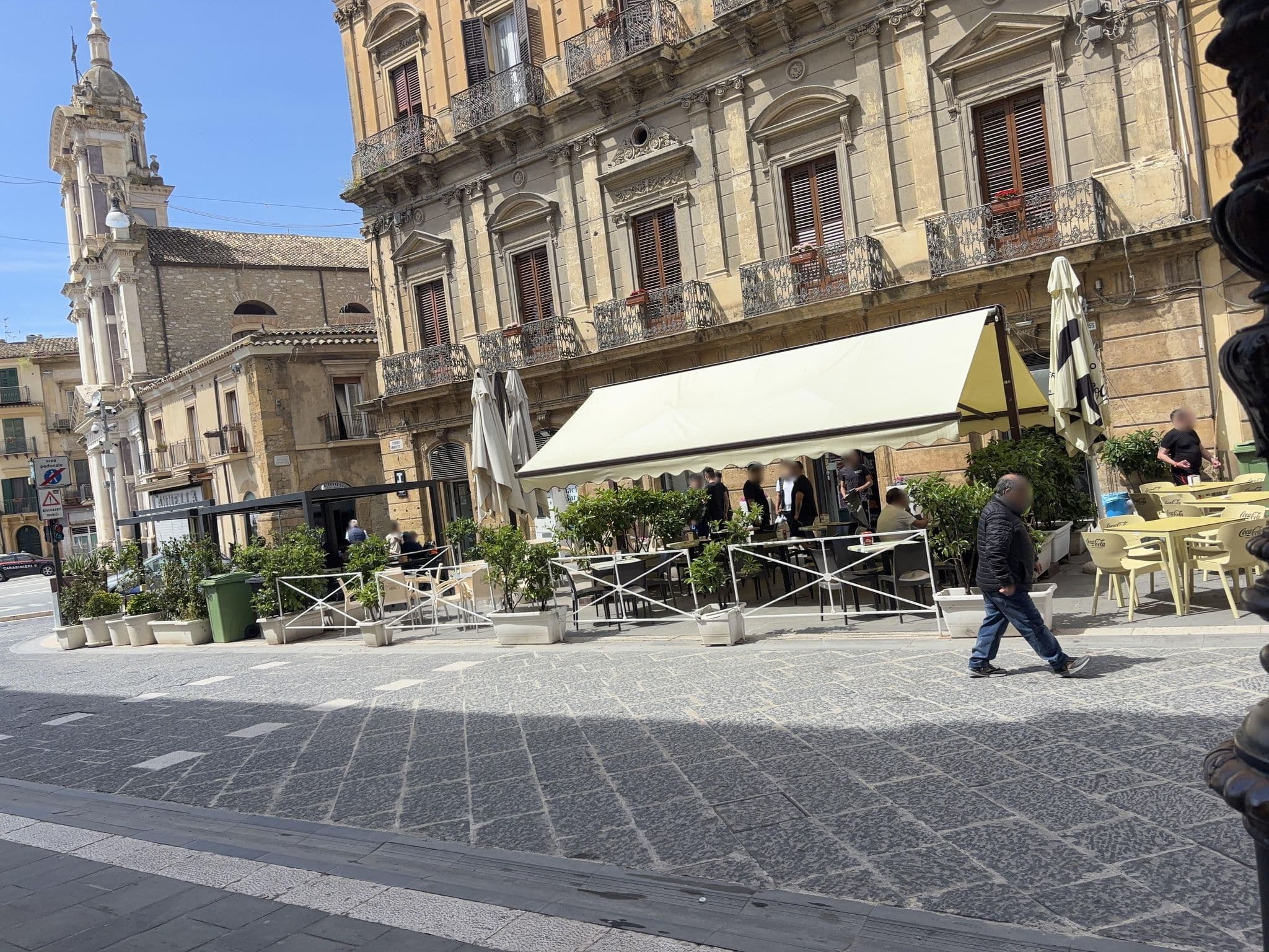 Street view near B&B Largo Barile, Caltanissetta — © robot8a (CC BY-SA · Mapillary)