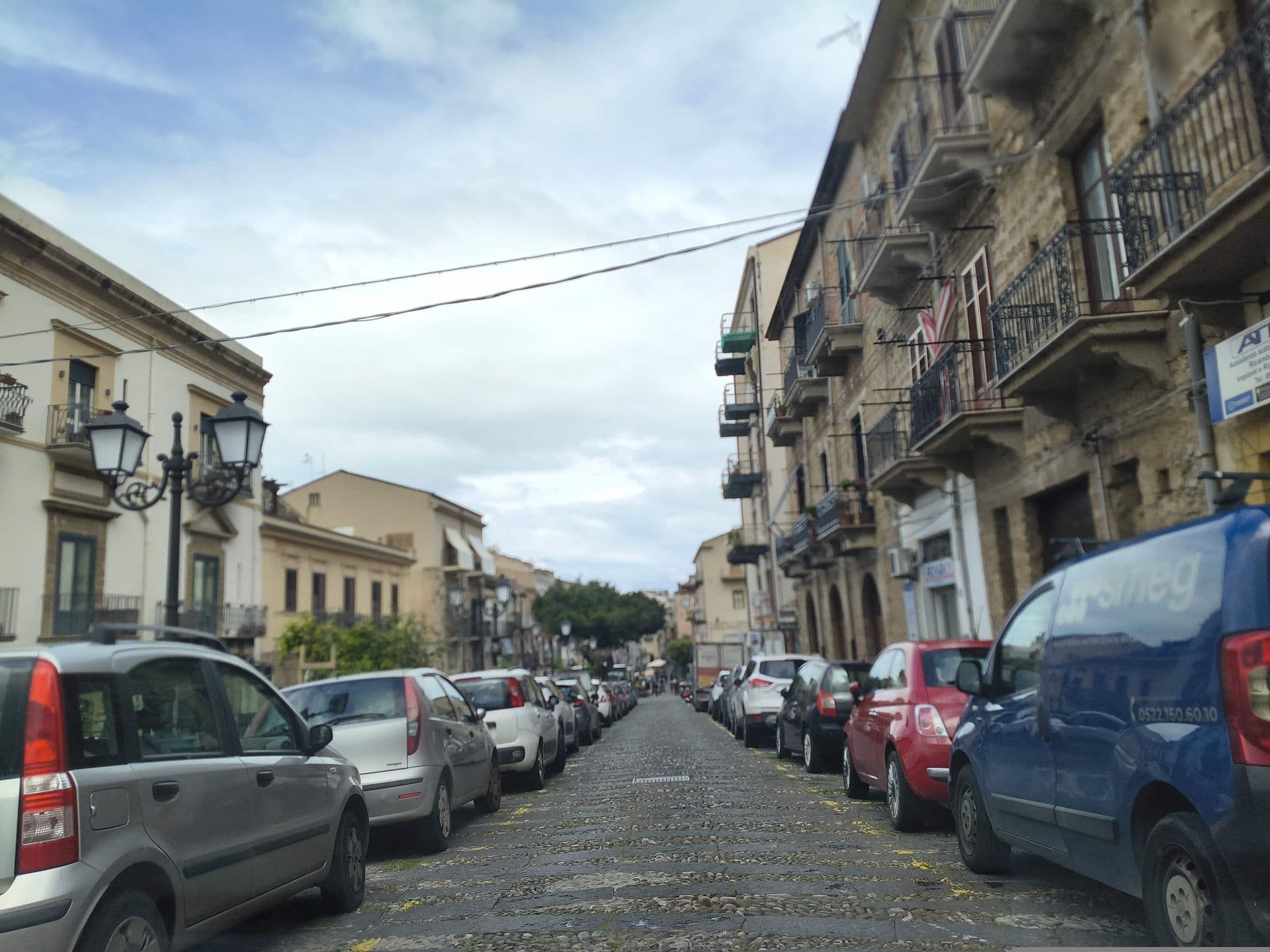 Street view near La locanda, Cefalù — © kk4269302 (CC BY-SA · Mapillary)