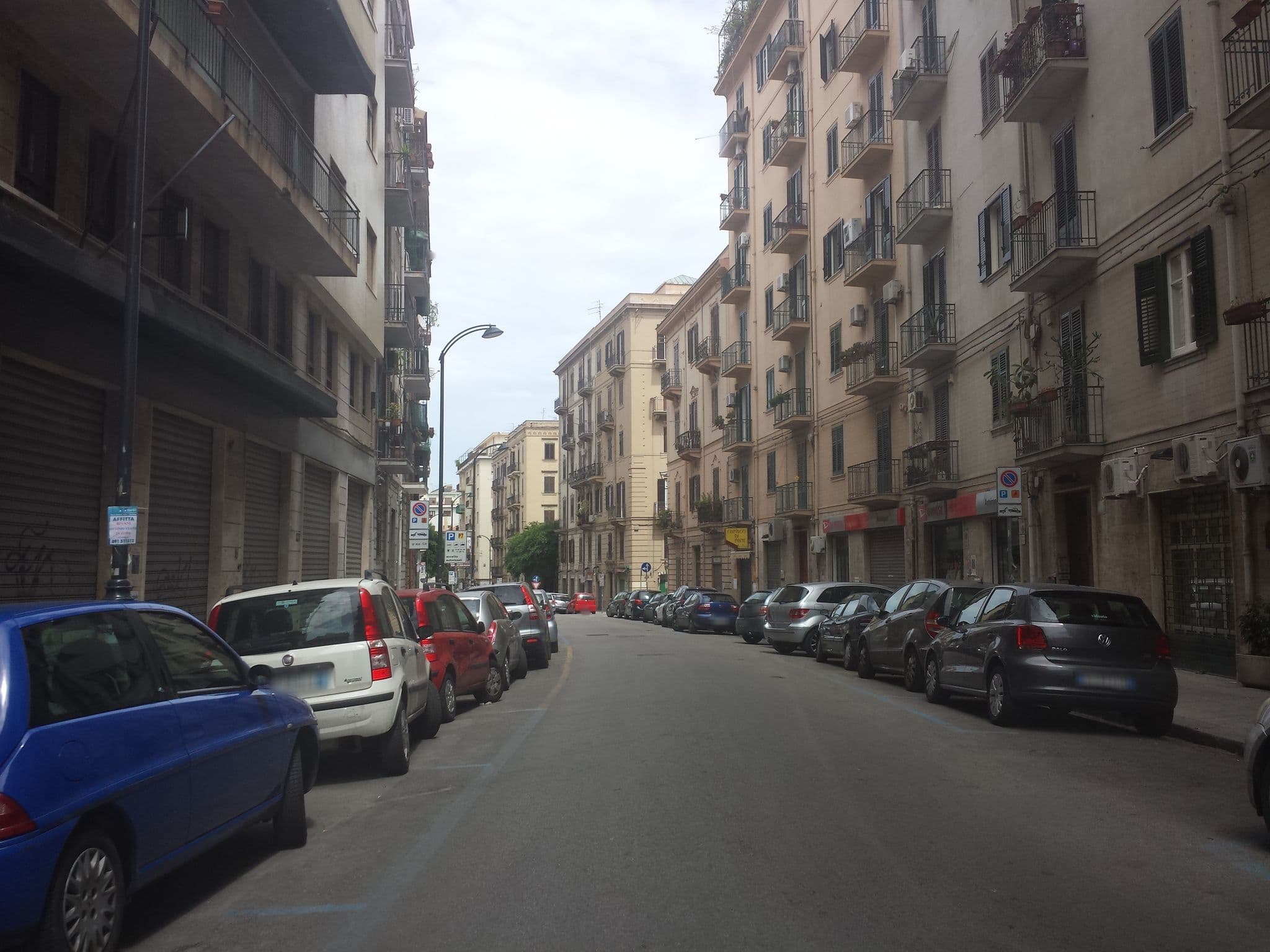 Street view near Al Cassaro, Palermo — © aborruso (CC BY-SA · Mapillary)