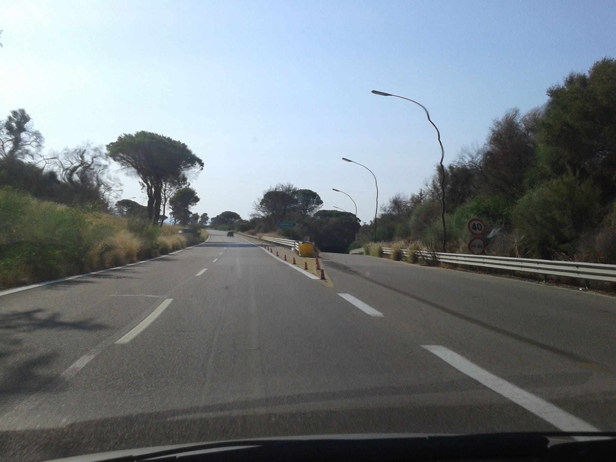 Street view near Il dono di Atena, Lascari — © robertoinze (CC BY-SA · Mapillary)