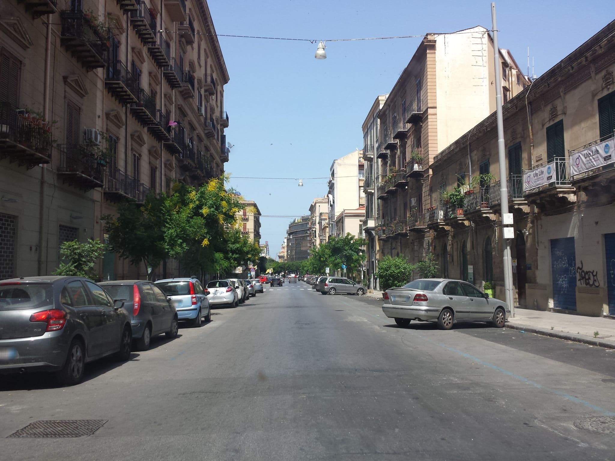 Street view near B&B Felice, Palermo — © aborruso (CC BY-SA · Mapillary)