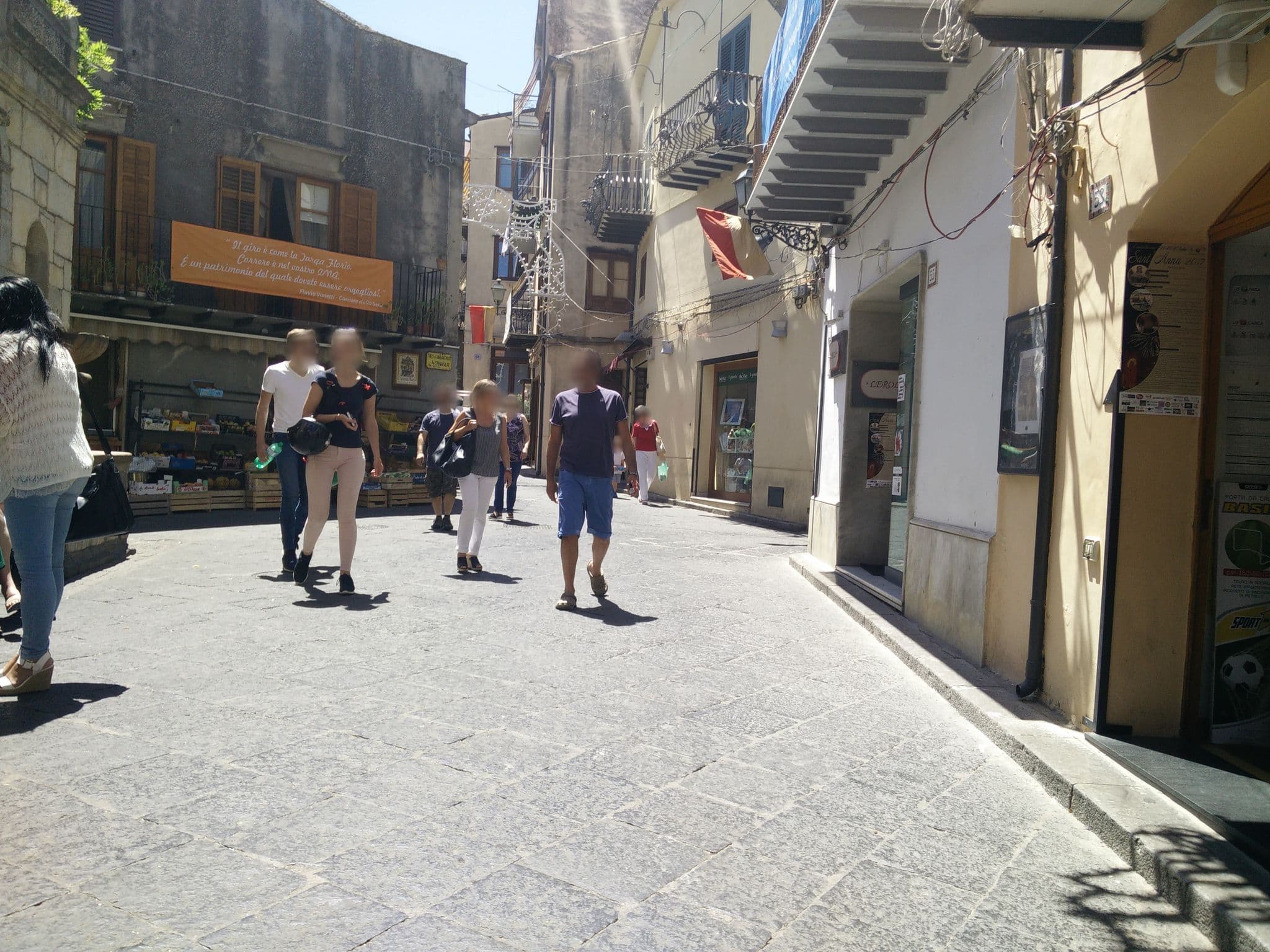 Street view near Ai 4 Cannola, Castelbuono — © eppesuig (CC BY-SA · Mapillary)