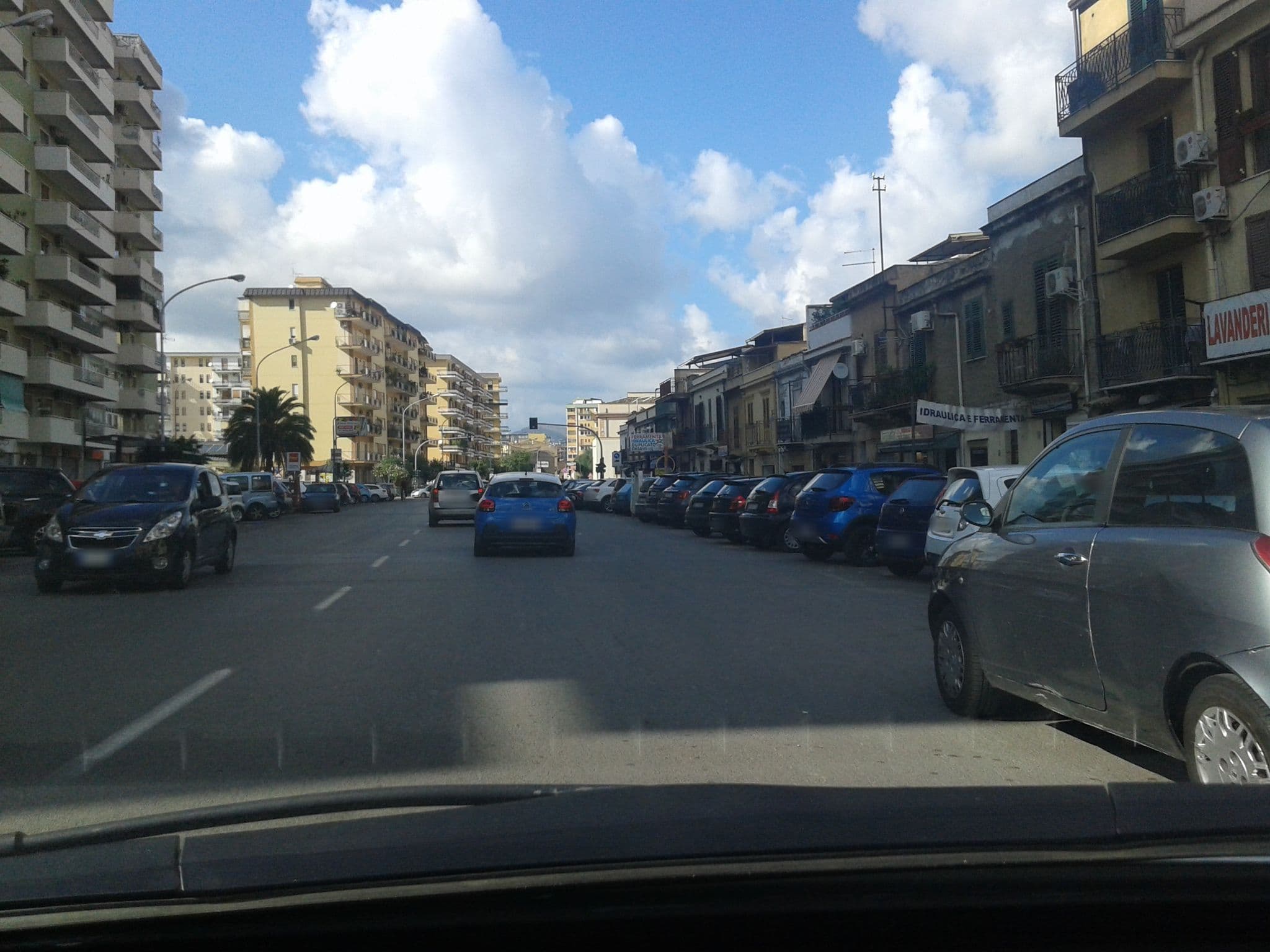 Street view near Affittacamere Olimpo, Palermo — © robertoinze (CC BY-SA · Mapillary)